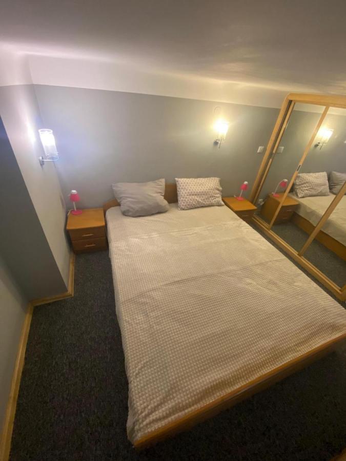 Apartment Dwupoziomowy Hoza Warschau