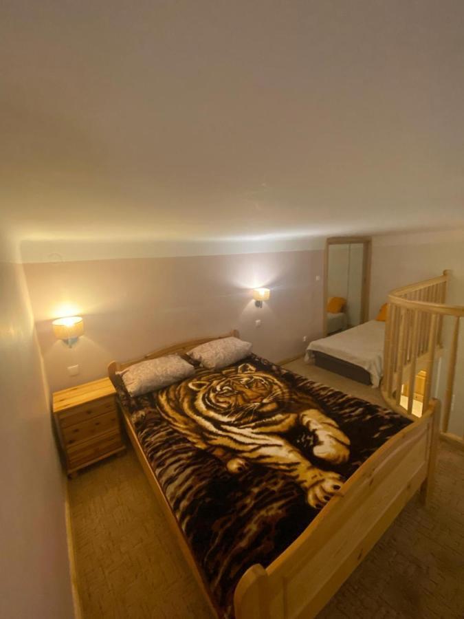 Dwupoziomowy Hoza Apartment Warschau