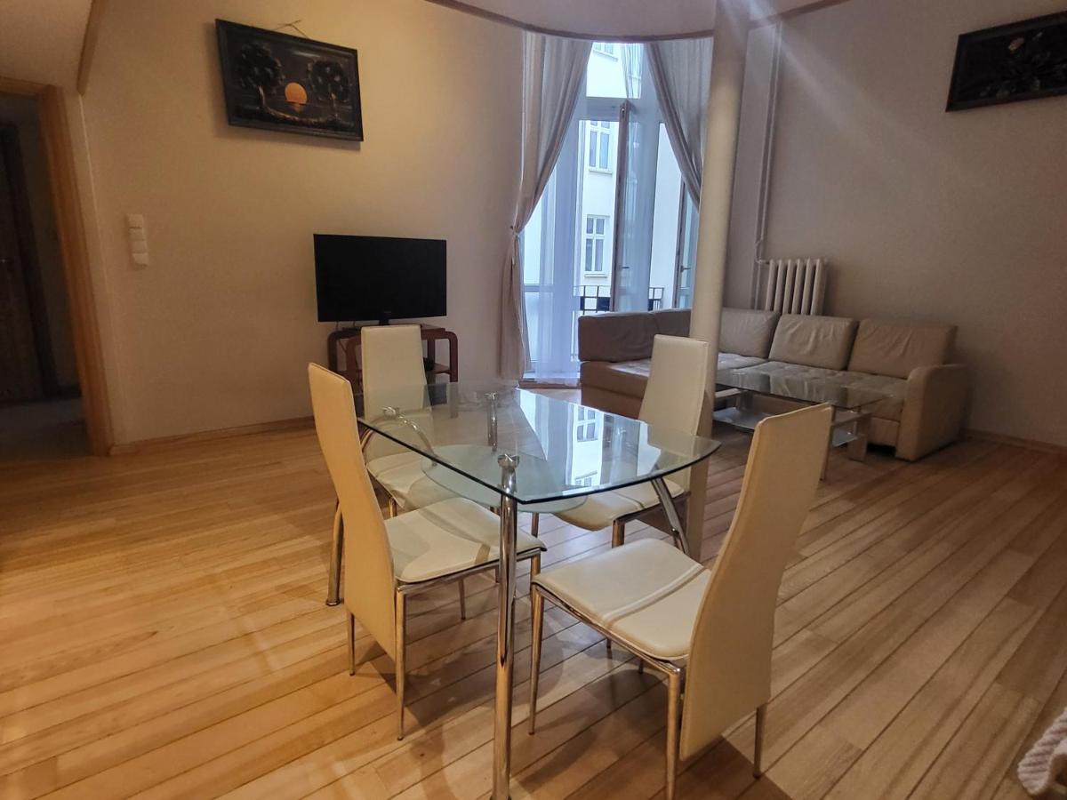 Apartment Dwupoziomowy Hoza Warschau