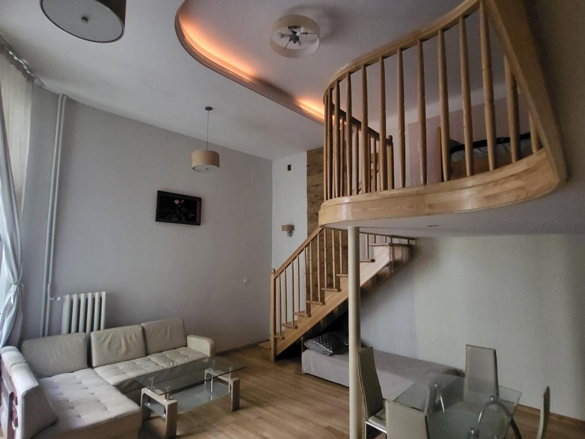 Dwupoziomowy Hoza Apartment *