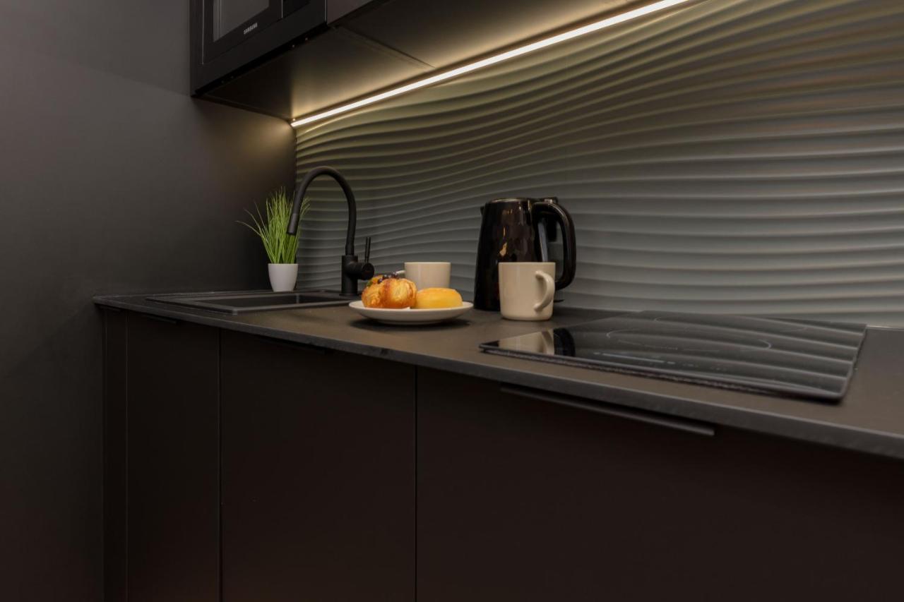 Praga With Parking Podskarbinska By Renters