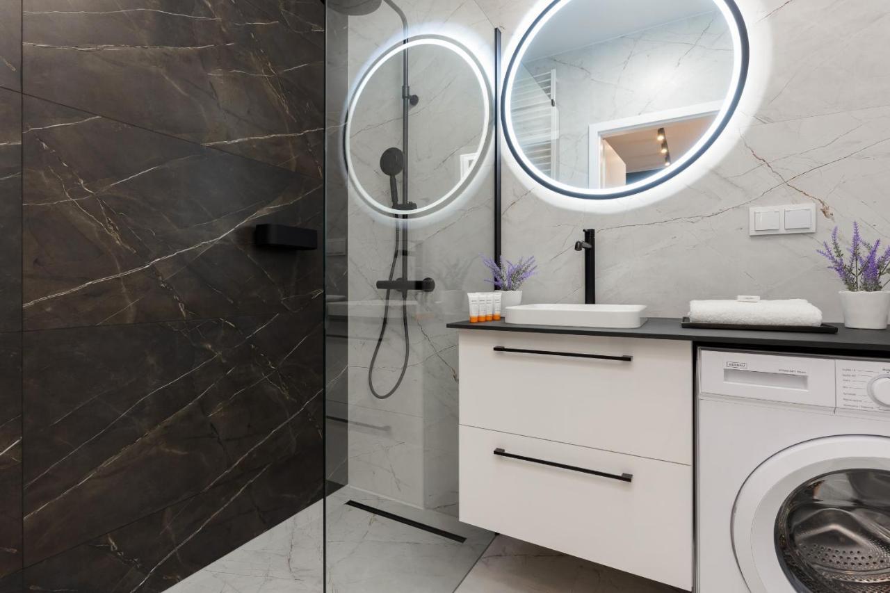 Apartamento Praga With Parking Podskarbinska By Renters