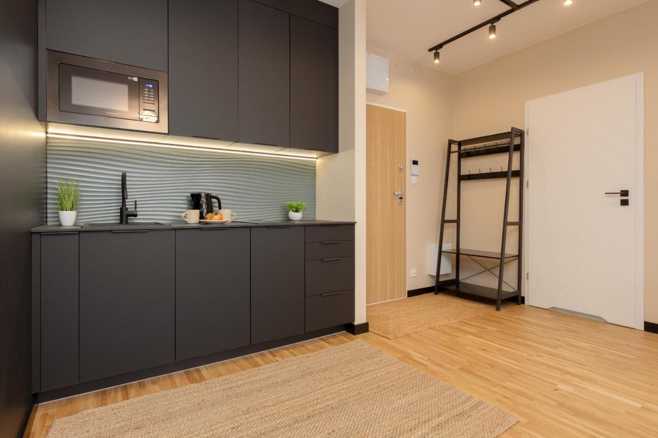 Praga With Parking Podskarbinska By Renters Apartamento Varsóvia