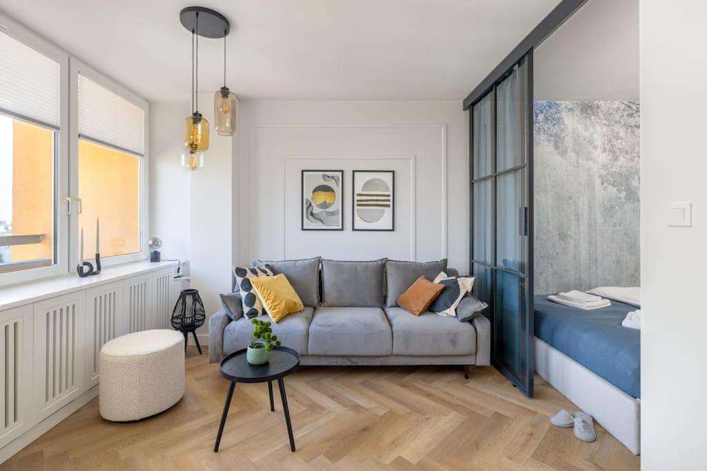 Apartment Ecru Luxurious Center Near Old Town Wwa10 Warschau