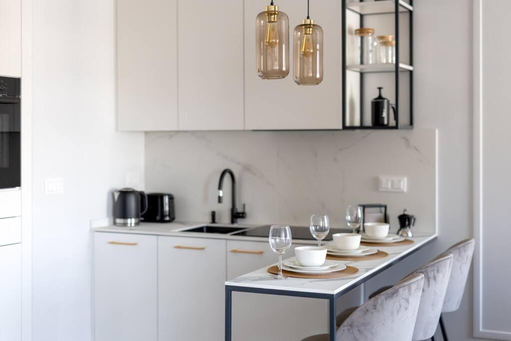 Apartment Ecru Luxurious Center Near Old Town Wwa10 *