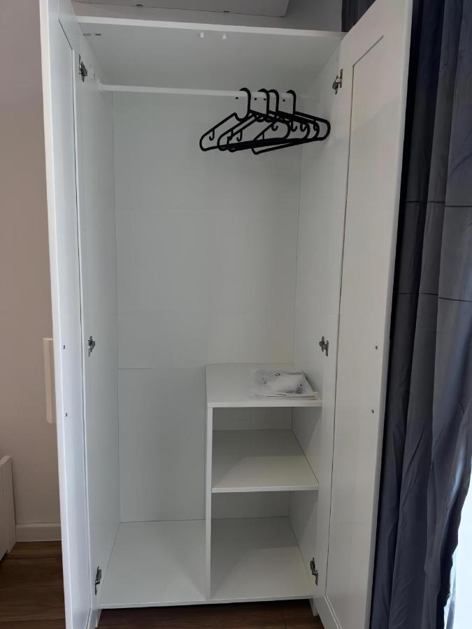 Lym Wr Apartment Warsaw