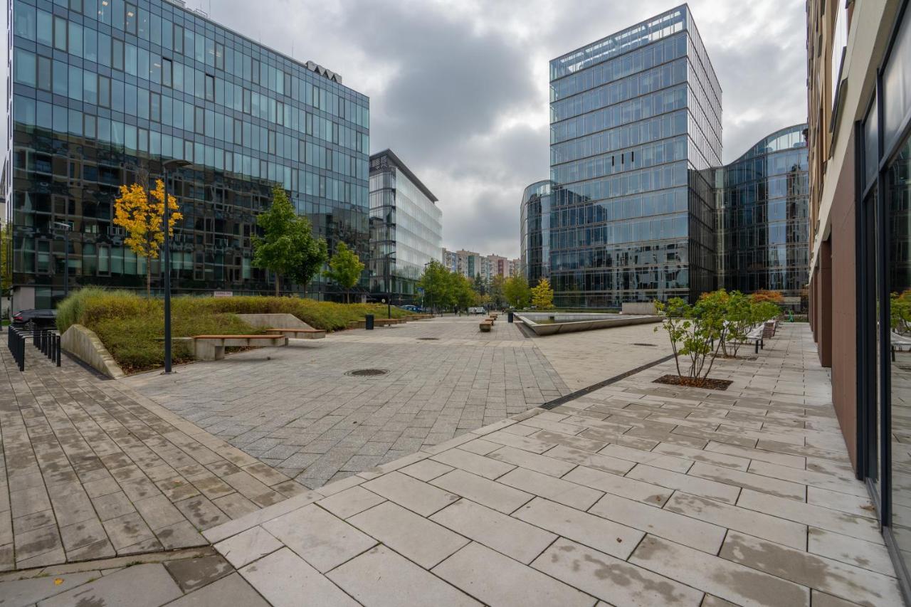 Business District - Parking, Balcony By Rentujemy Apartment