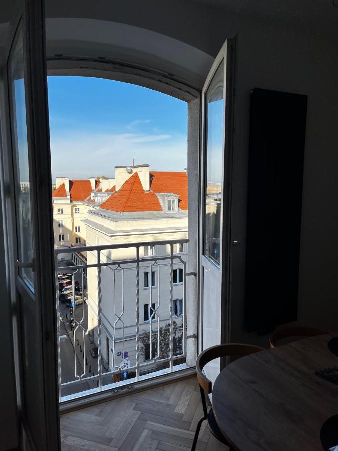 Ohmyhome - Plac Pieciu Rogow - Centrum Apartment Warsaw