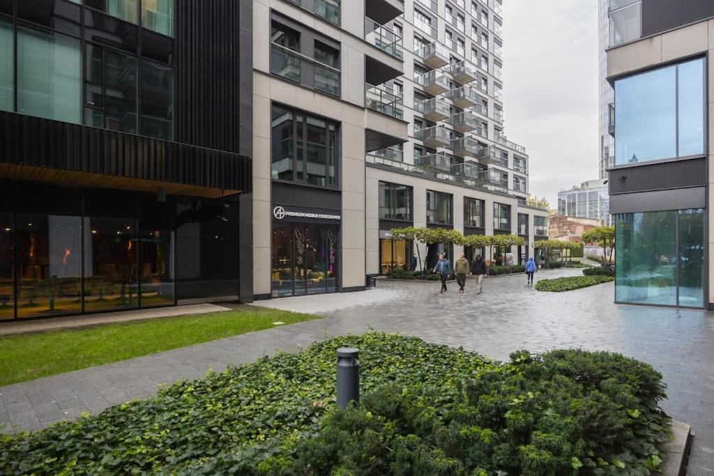 Mennica With Garden Tarrace Apartment Warschau