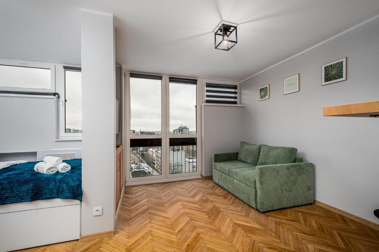 D&k Chlodna 15 * Warszawa