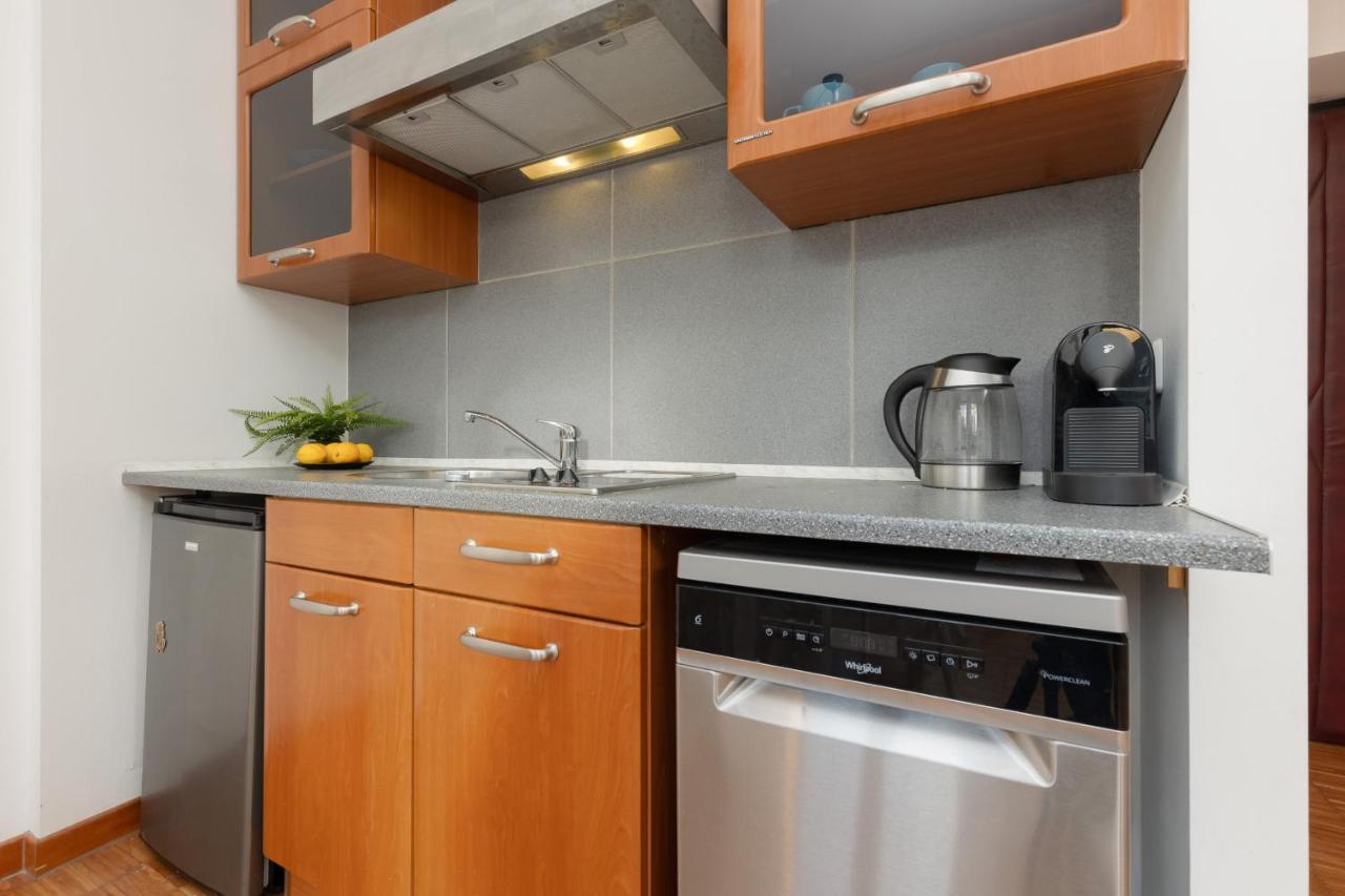 Old Town Spacious Piwna By Renters Apartment *