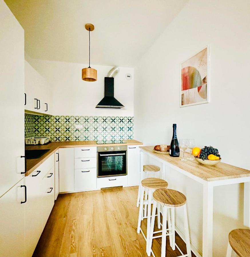 Cosy Okecie Apartament *