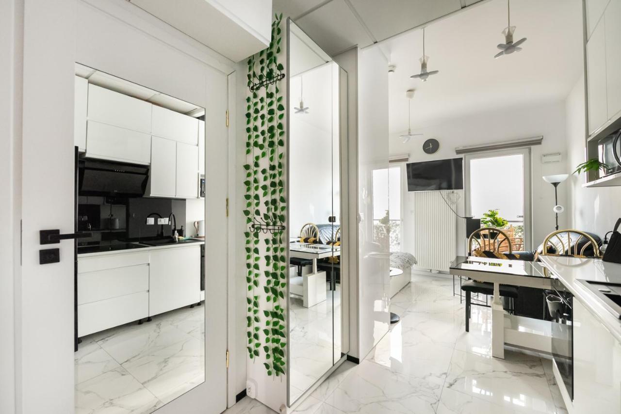 Apartment Wola Chic Luxury