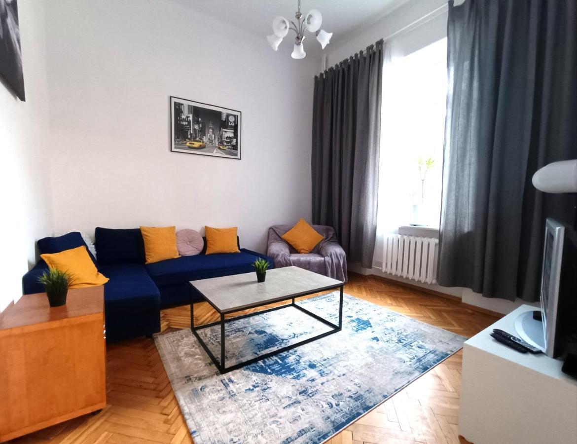 Apartament Przytulne 2-pokojowe Niedaleko Starego Miasta Lok 17 *