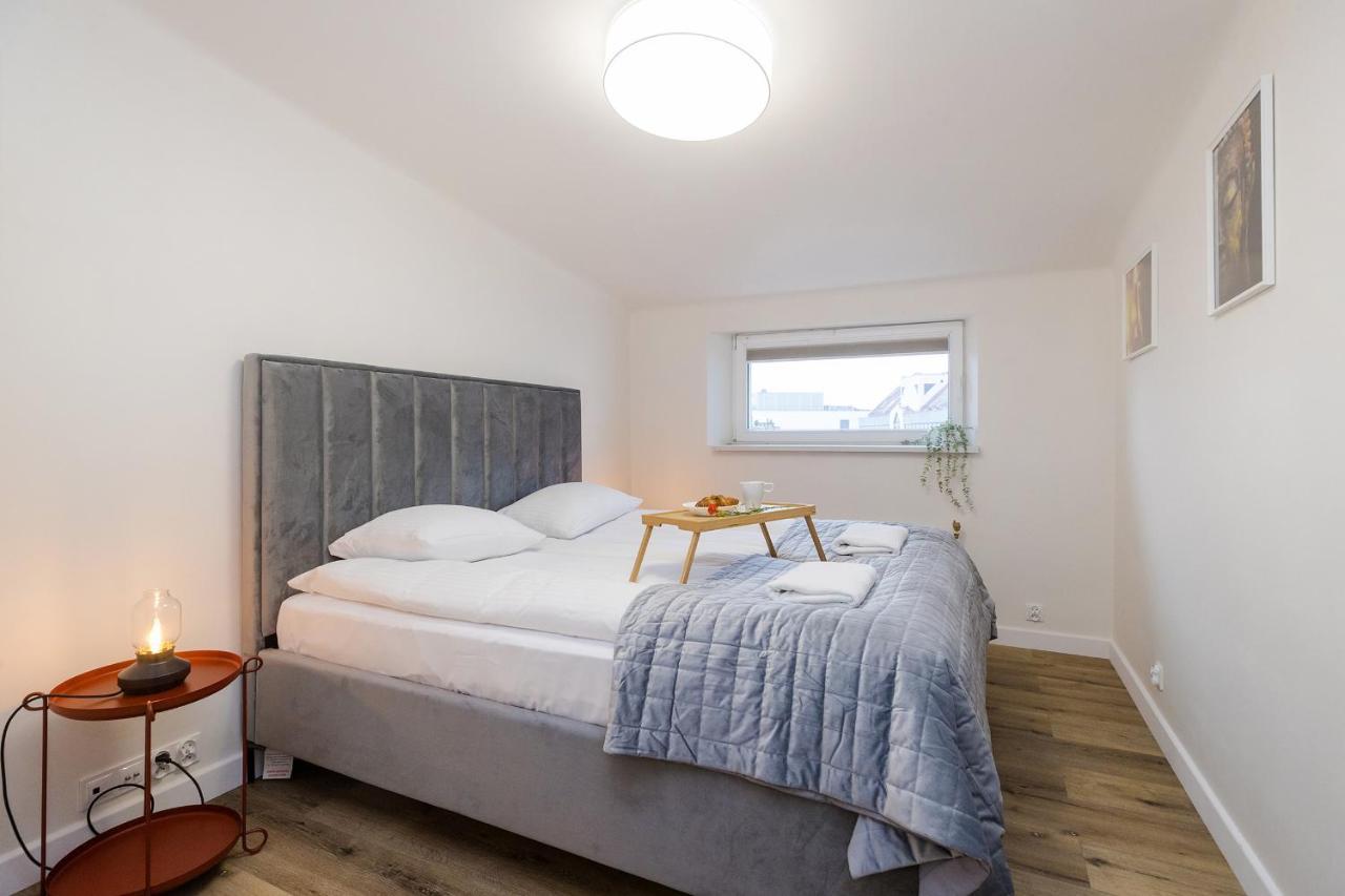 Shortstaypoland Zelazna * Warsaw