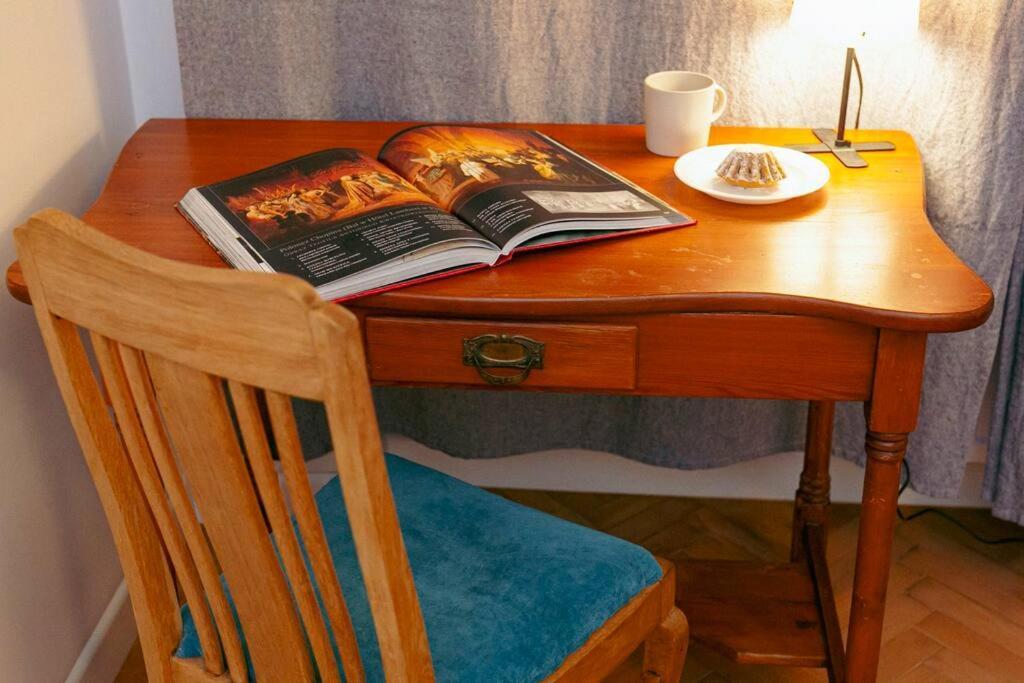 Apartament Bright And Elegant In The Area! *