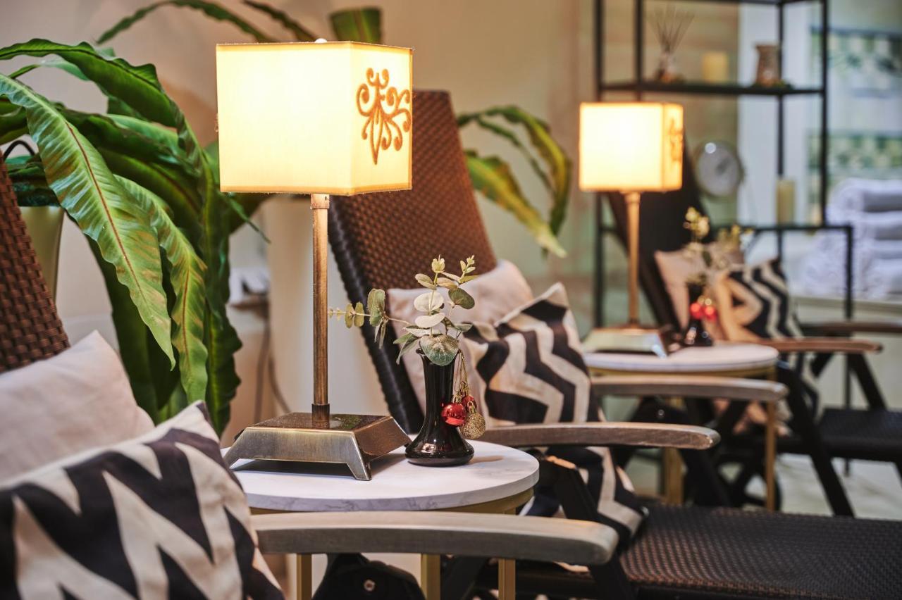 Hotel Mamaison Le Regina 5*
