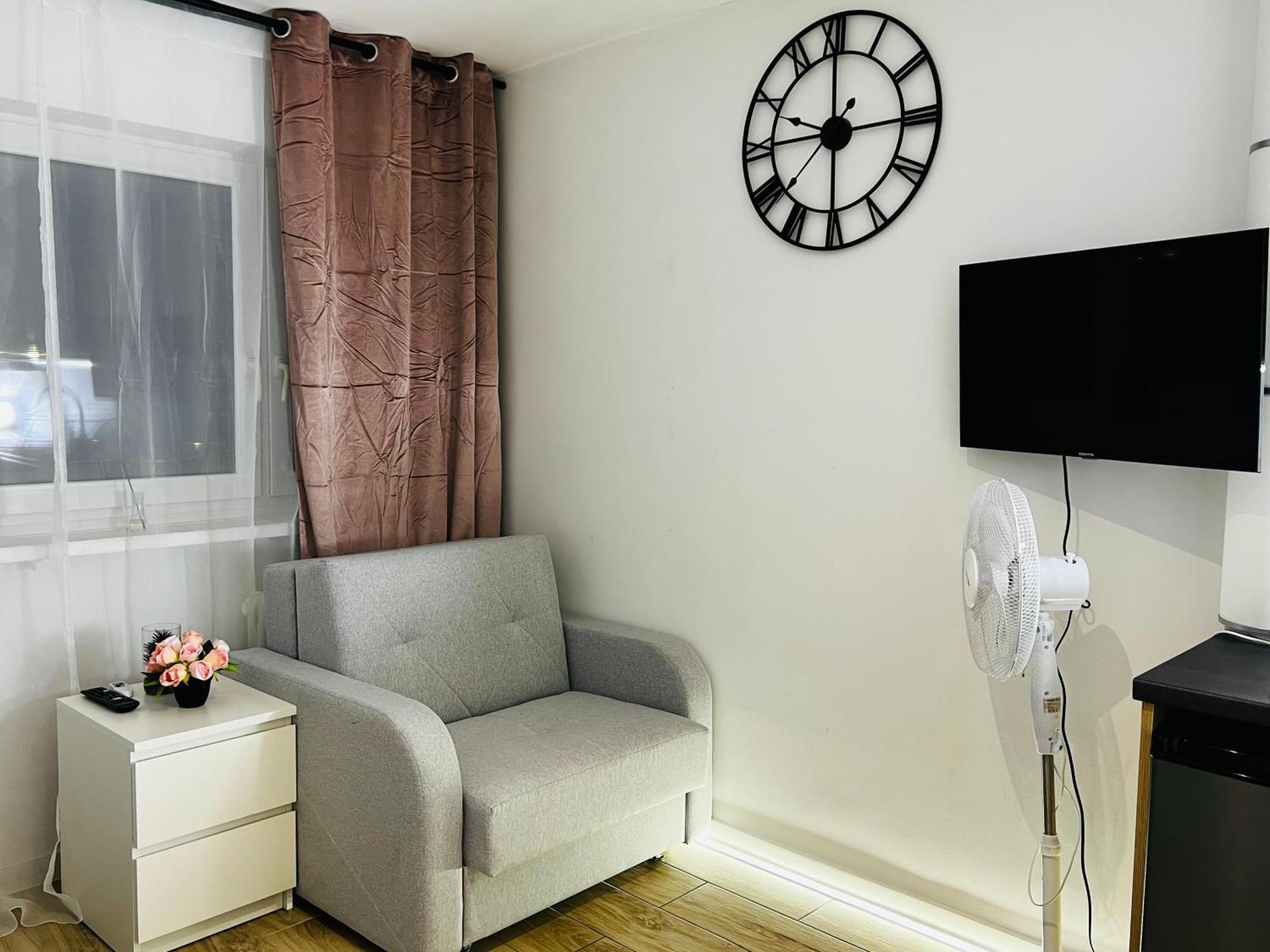 Apartment Klimatyczna Kawalerka Typu Na Mokotowie Blisko Centrum