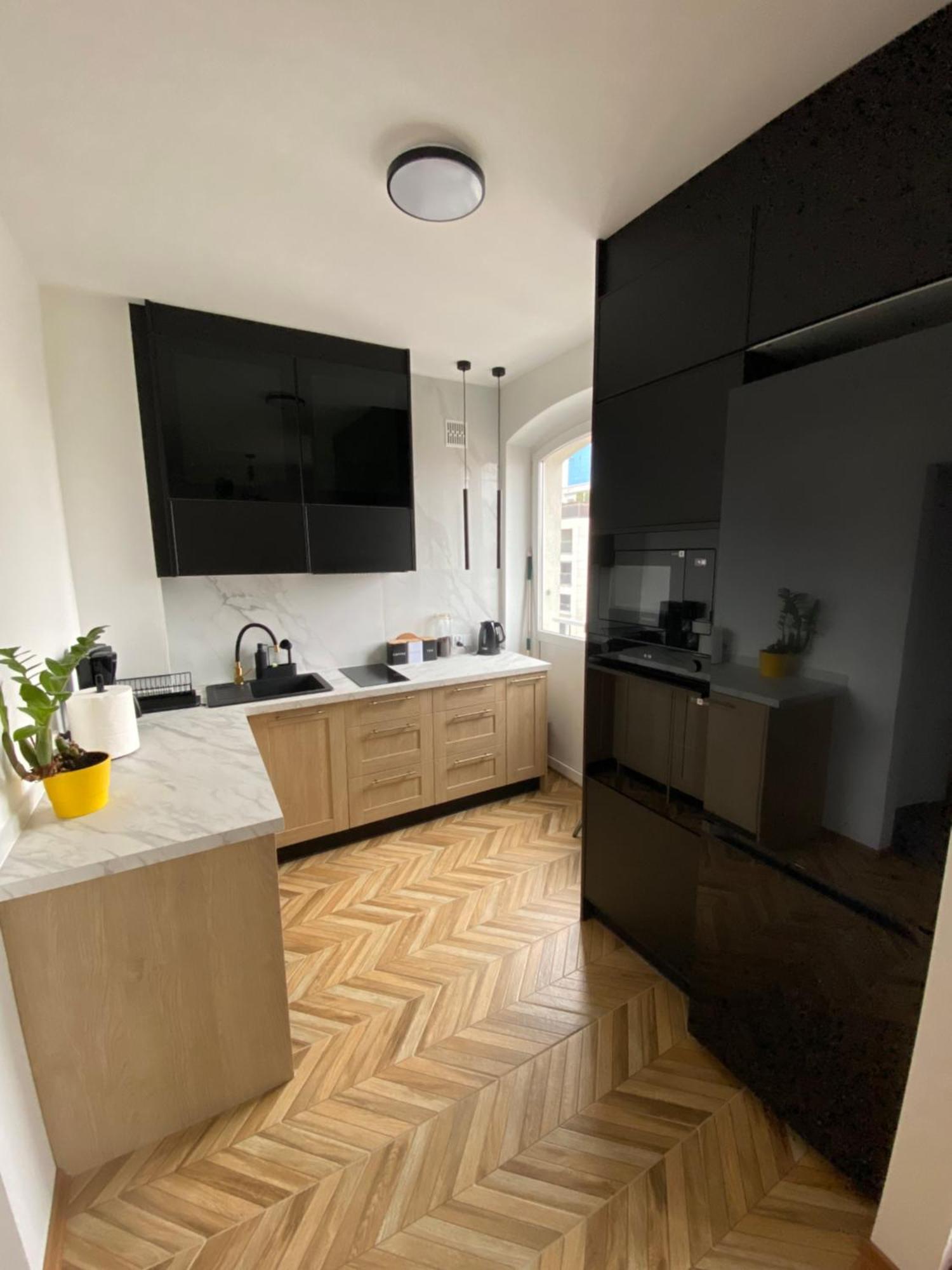 Ohmyhome - Plac Pieciu Rogow - Centrum Warsaw