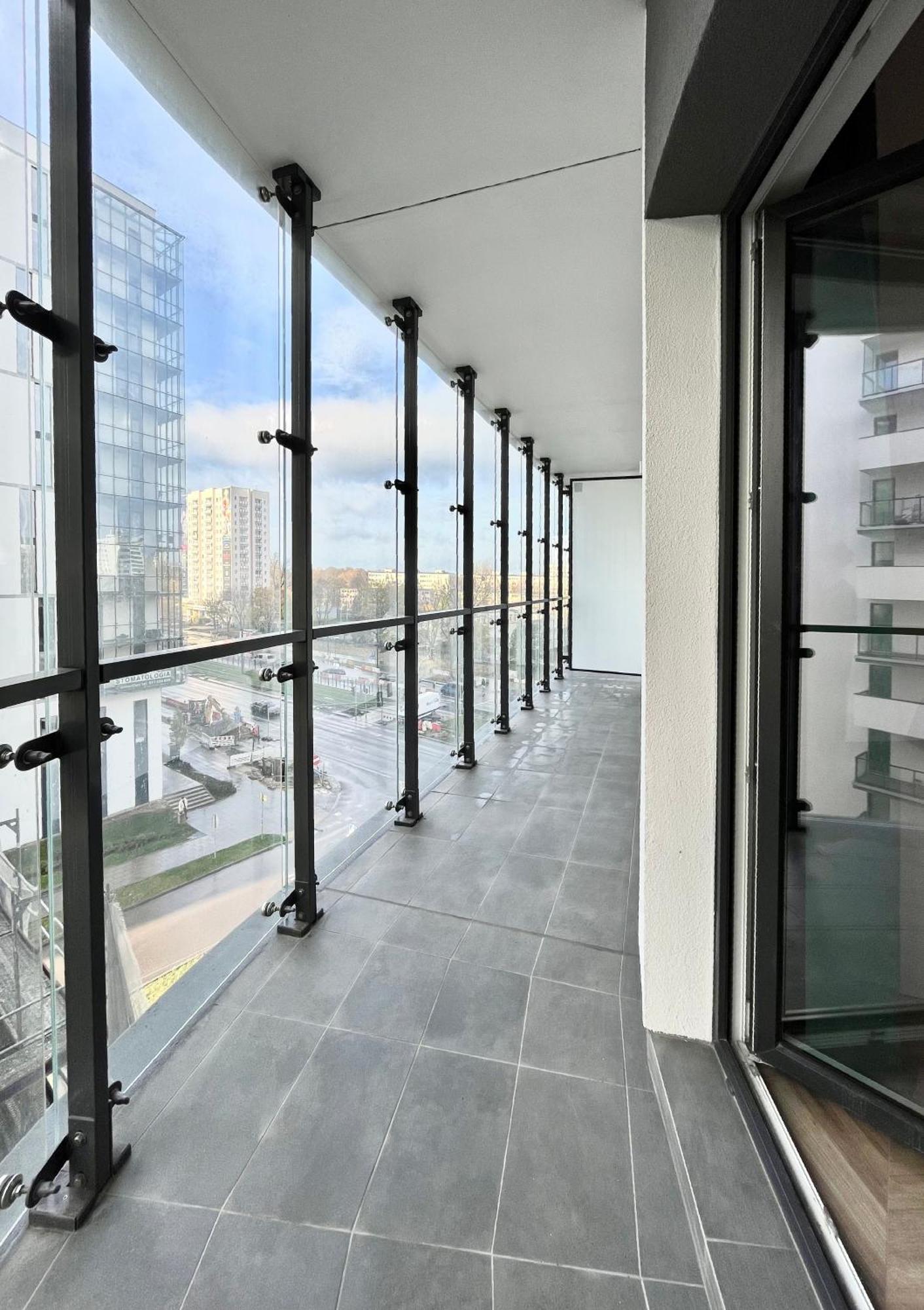 Apartment Concierge Tower *