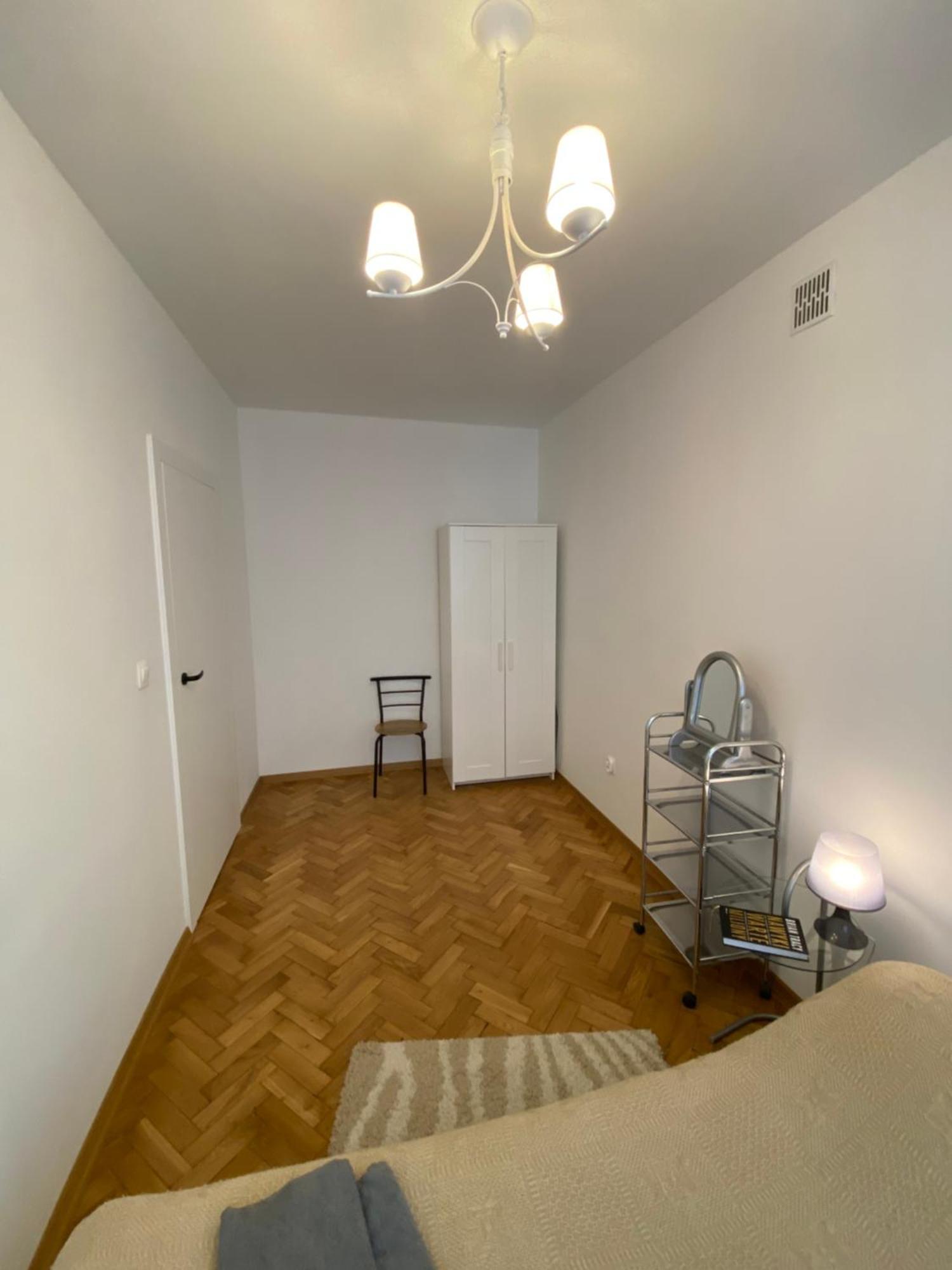 Ohmyhome - Plac Pieciu Rogow - Centrum Warsaw