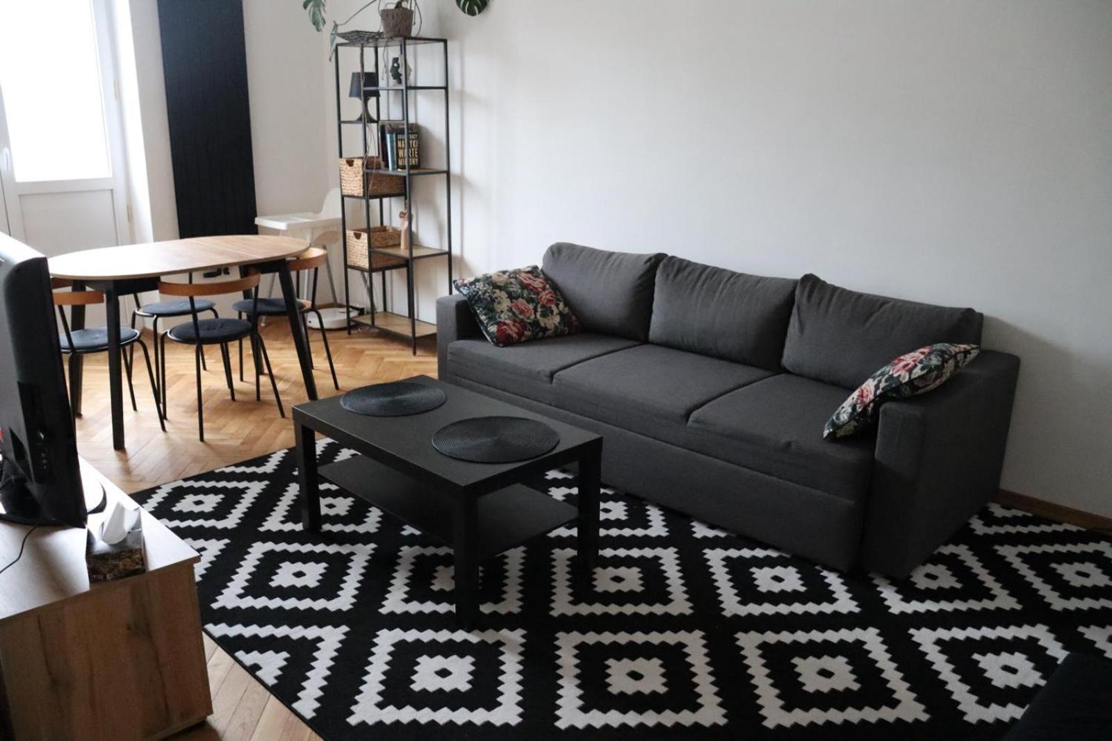 Apartment Ohmyhome - Plac Pieciu Rogow - Centrum *