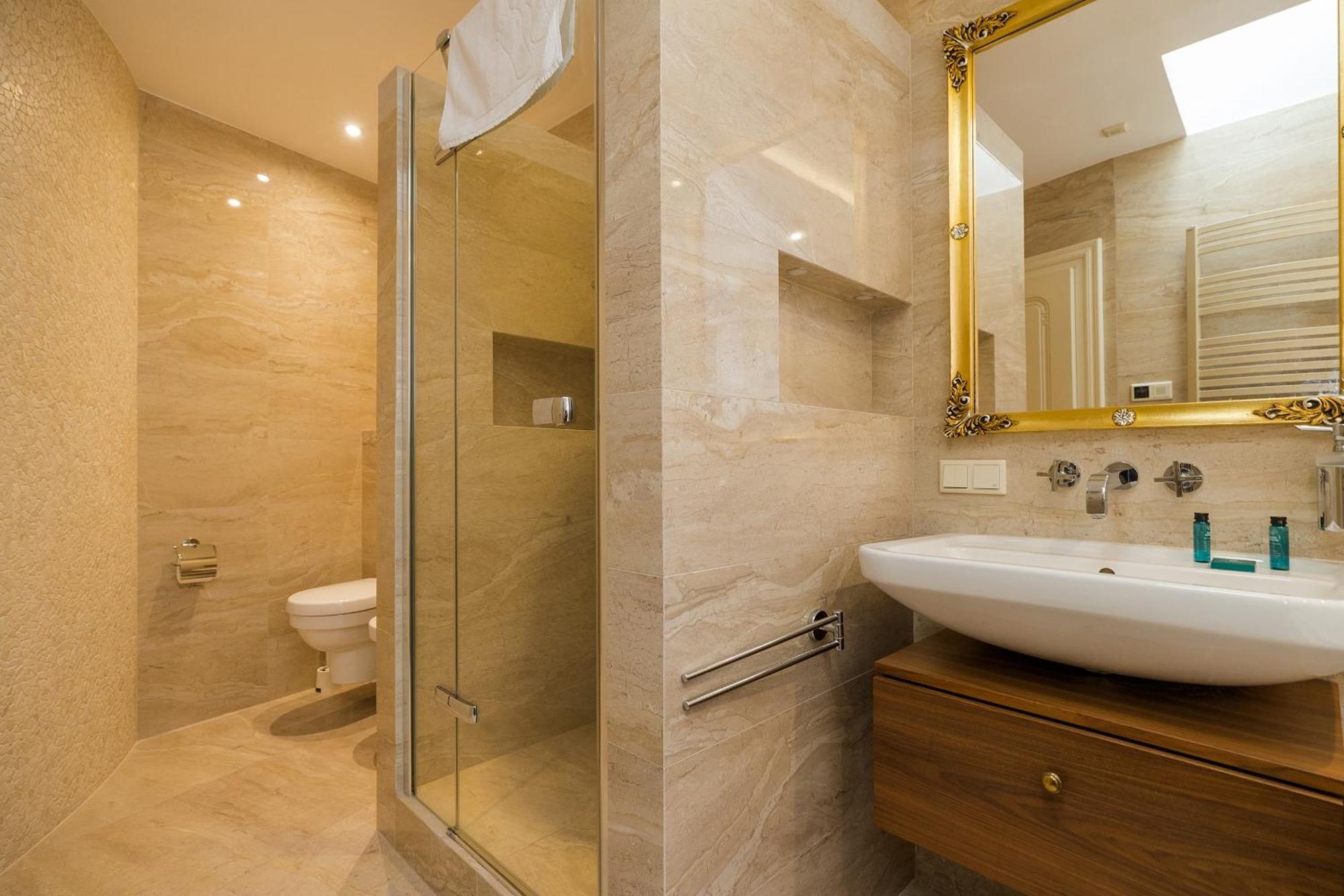 Shortstaypoland Nowy Swiat B99 Warsaw