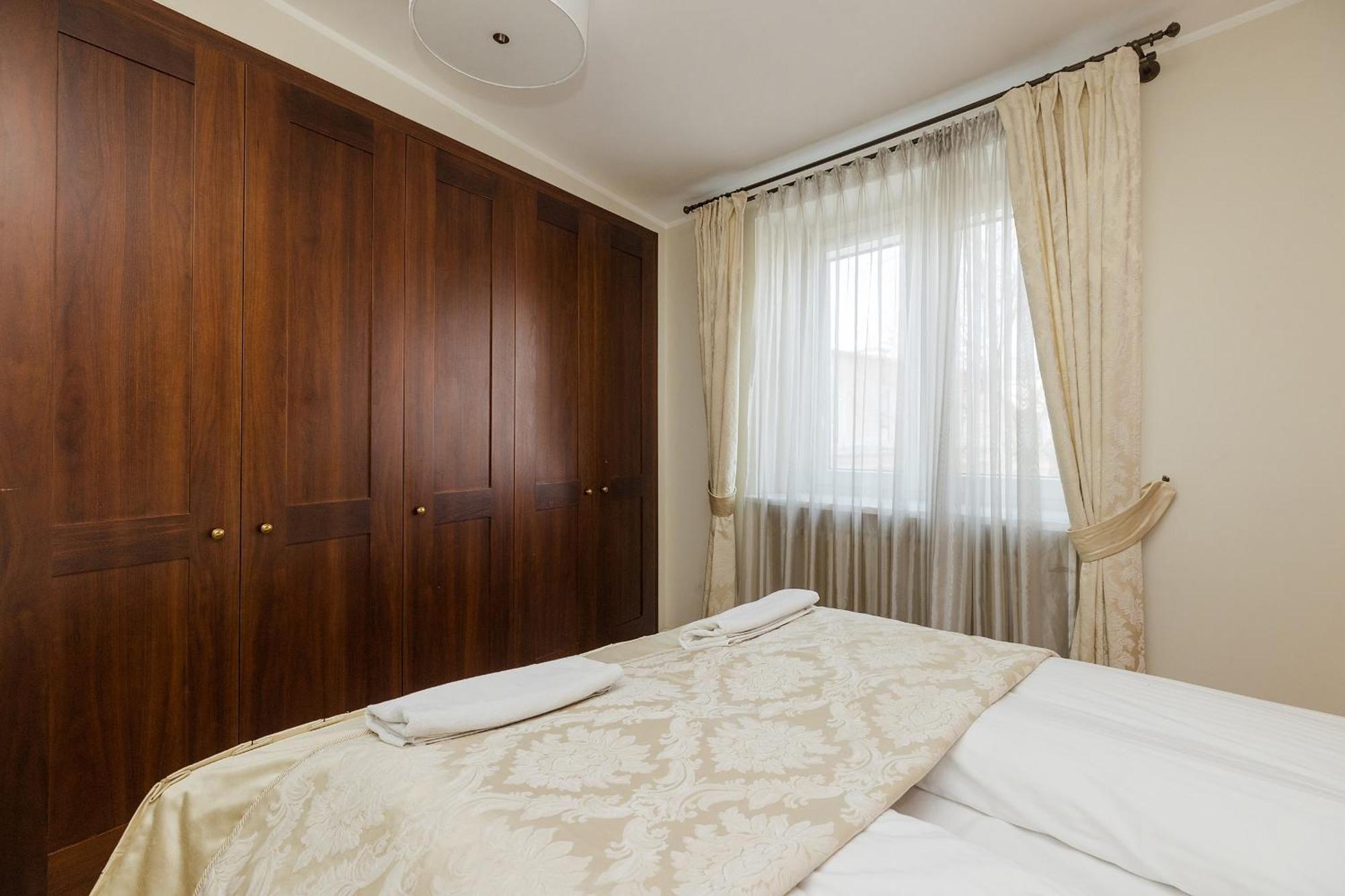 Shortstaypoland Nowy Swiat B99 Apartment