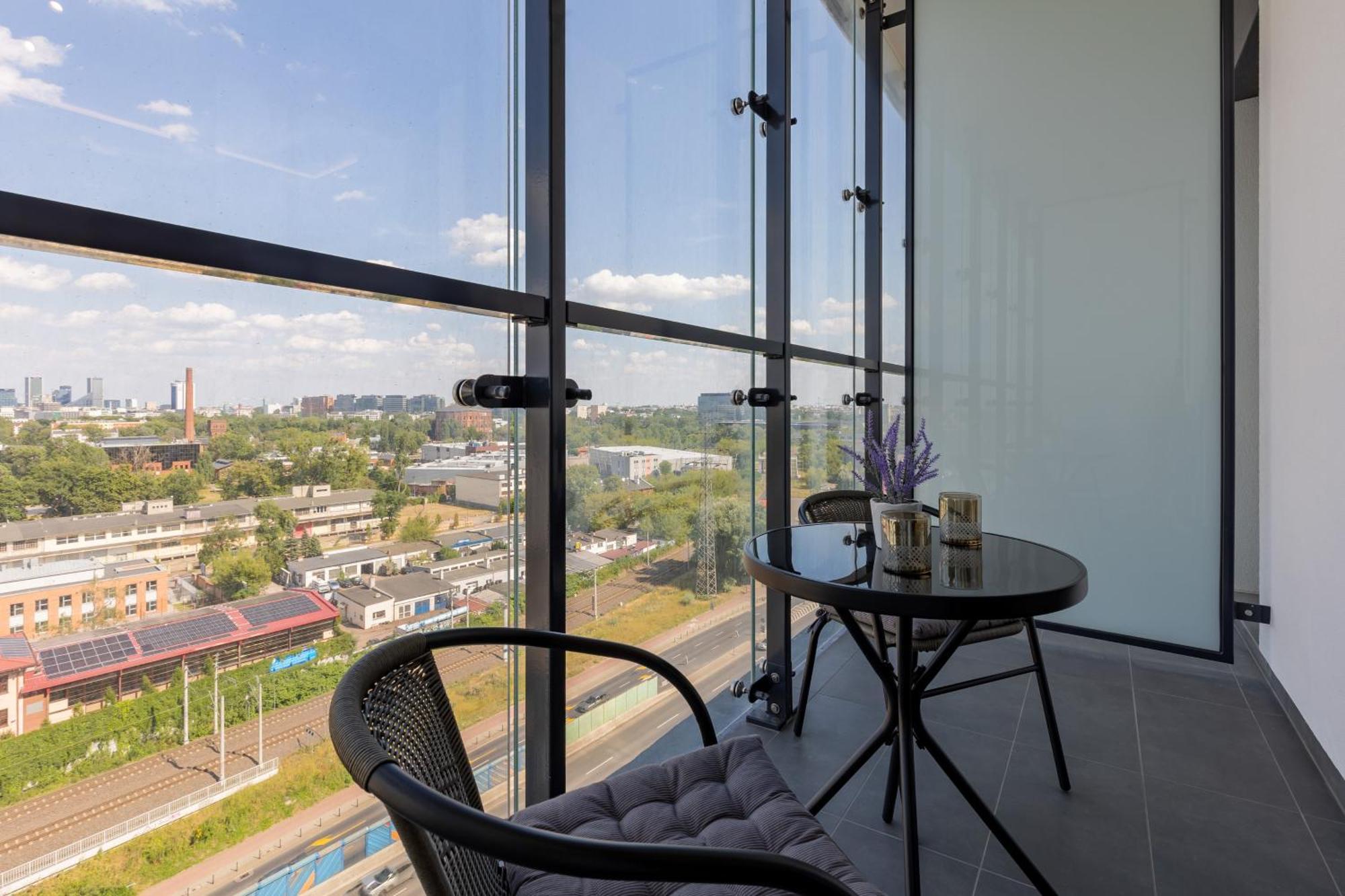 Cozy Wola Kasprzaka By Renters Khách sạn hẻo lánh *