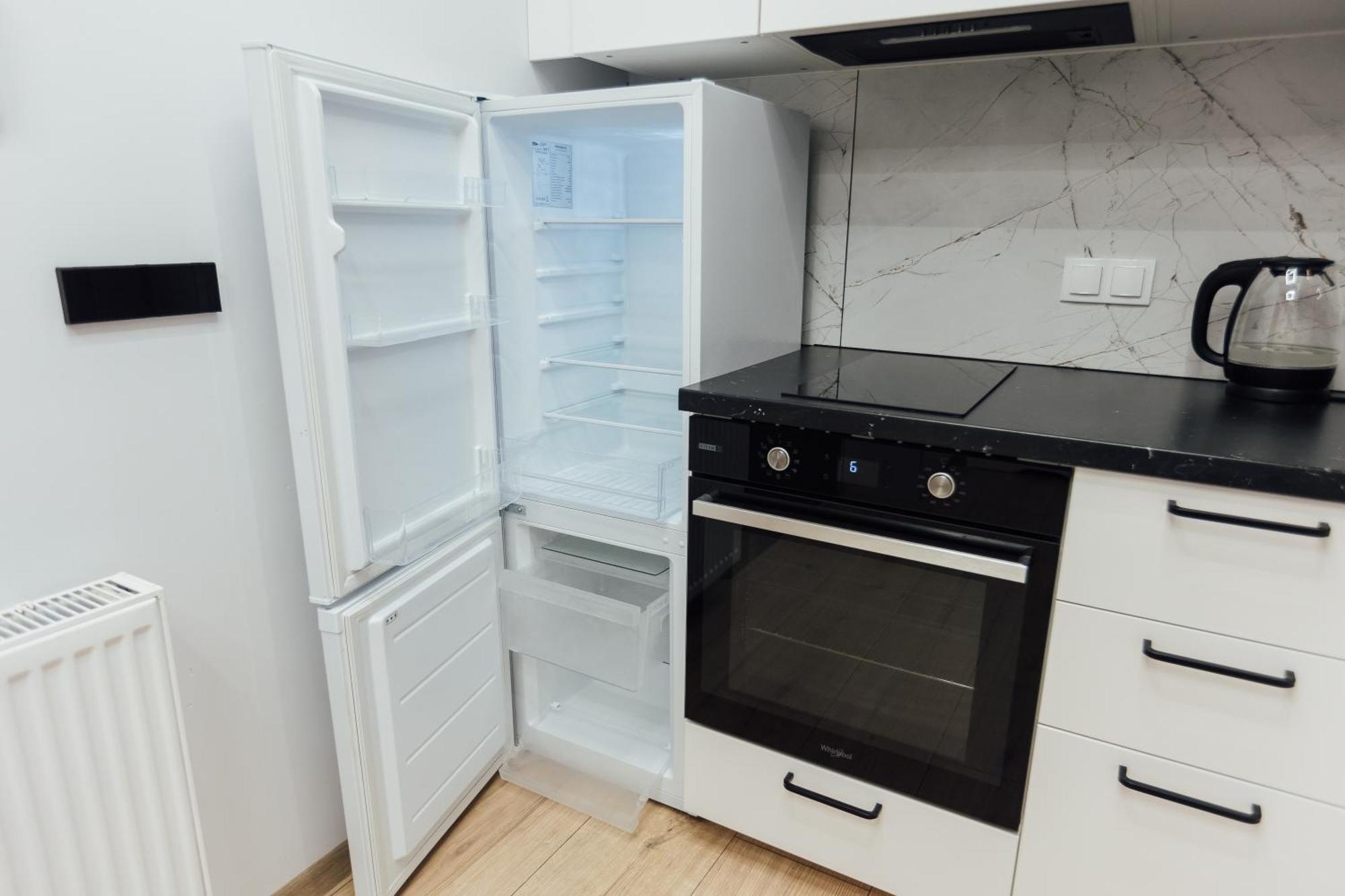 Căn hộ Petrovdom Apartment In Warsaw, Rc Bliska Wola Tower