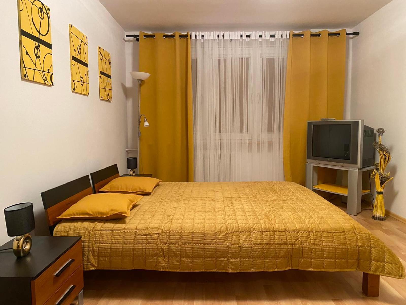 Apartament 2-pokojowe Mieszkanie Ul. Zlota Warszawa