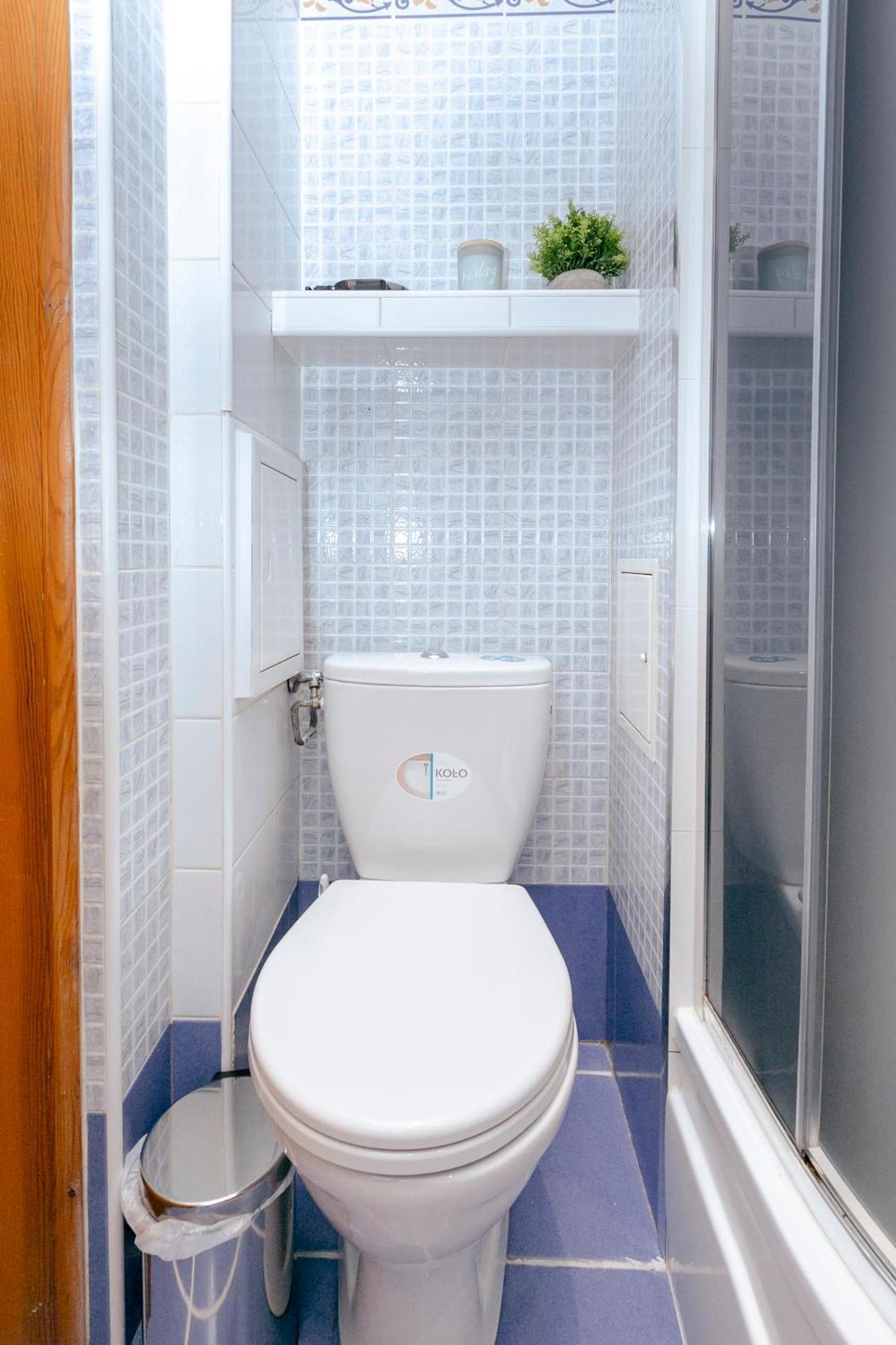 Aleje Jerozolimskie 42 - Parking Free - Better Apartment Warsaw