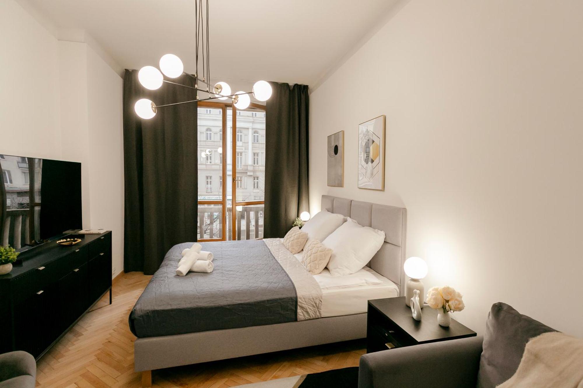 Aleje Jerozolimskie 42 - Parking Free - Better Apartment *