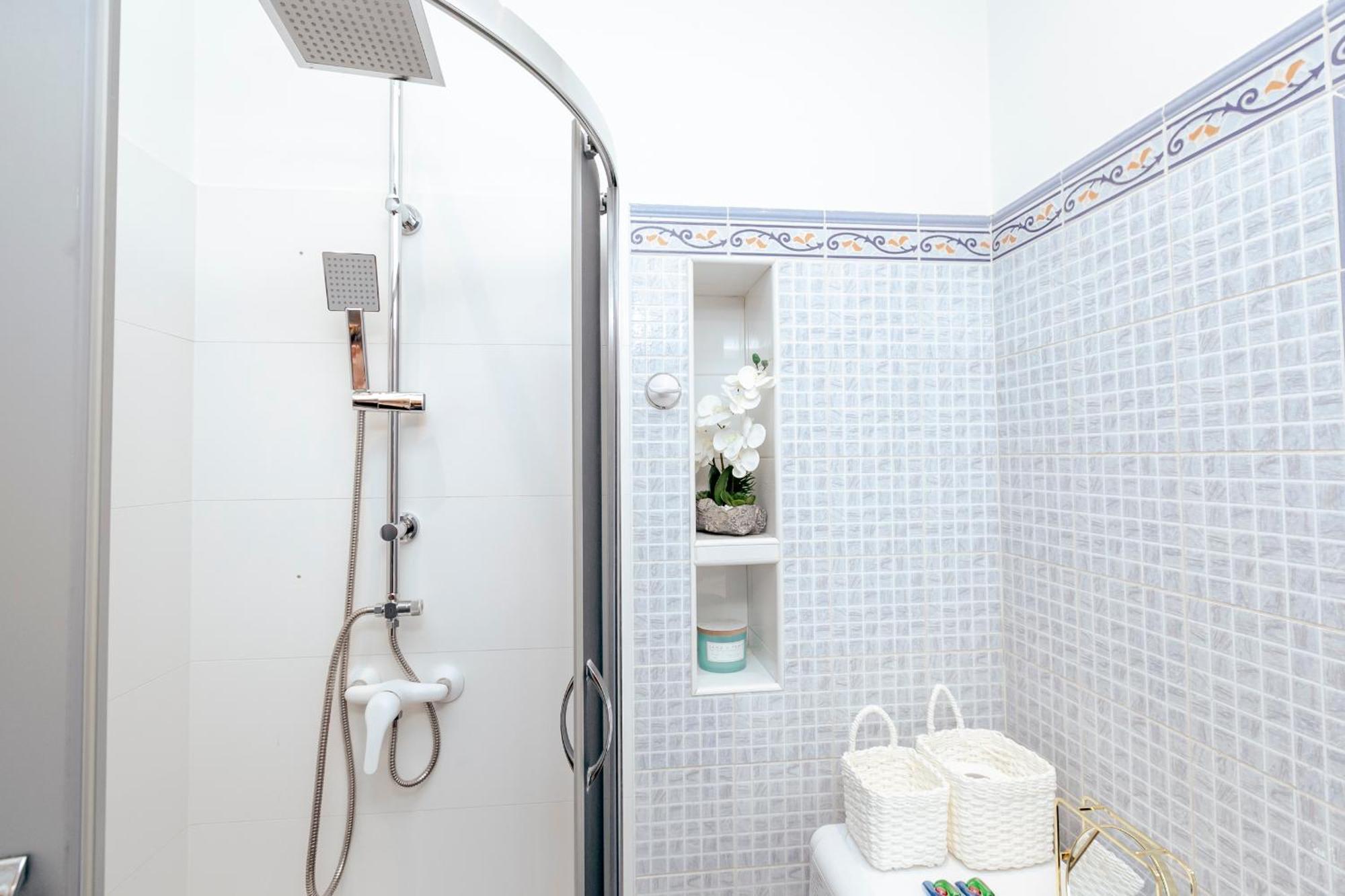 Apartment Aleje Jerozolimskie 42 - Parking Free - Better Warsaw