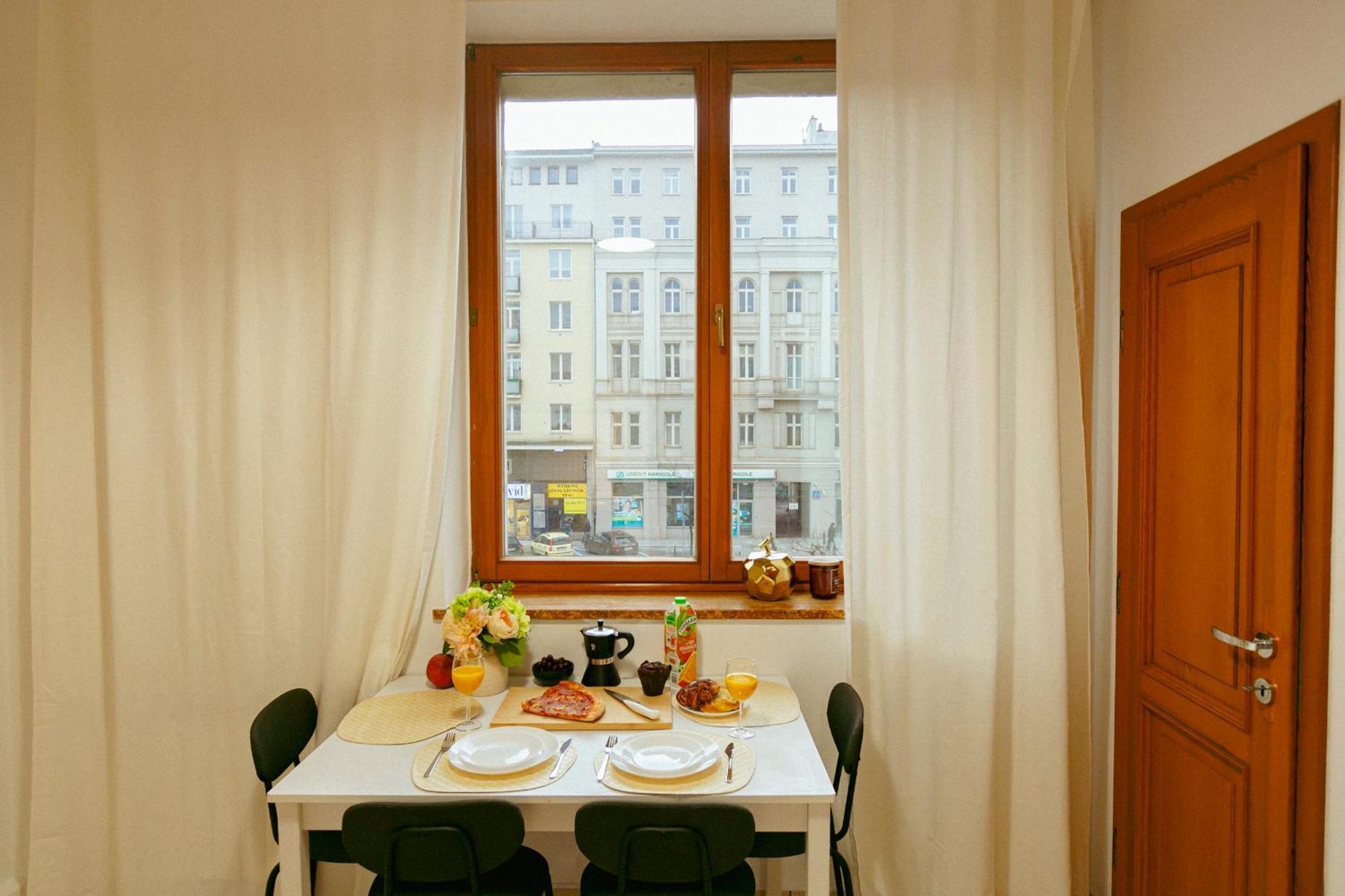 Aleje Jerozolimskie 42 - Parking Free - Better Apartment