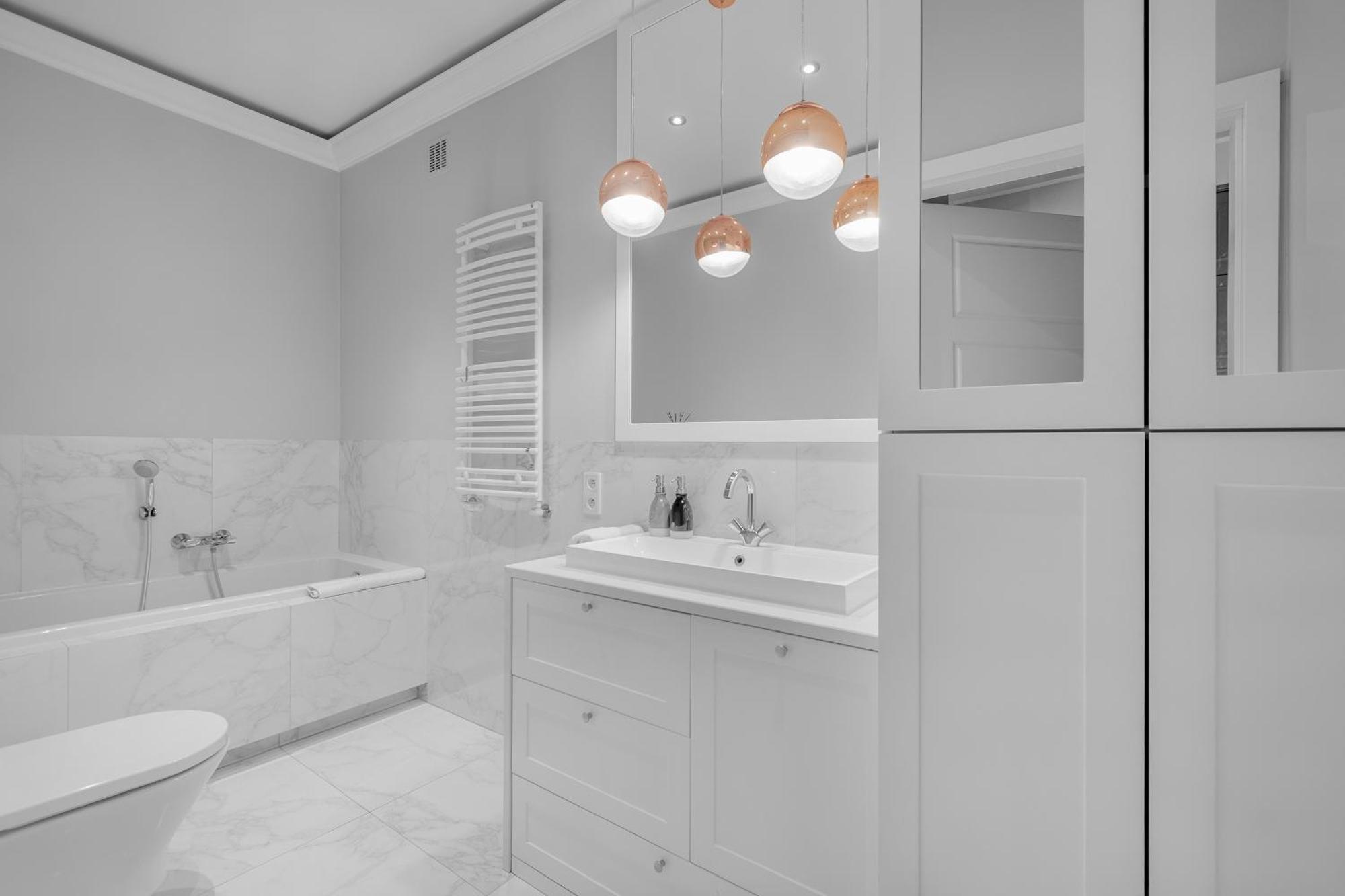 Unitapartament Delux: Elegant Center Near Zbawiciela Square * Warsaw