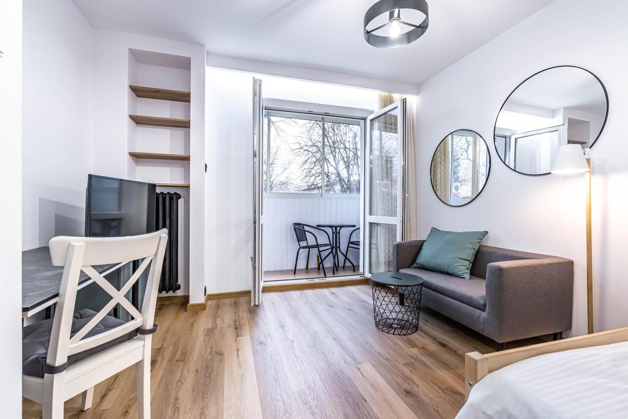 Modern Close To The Metro Warszawa