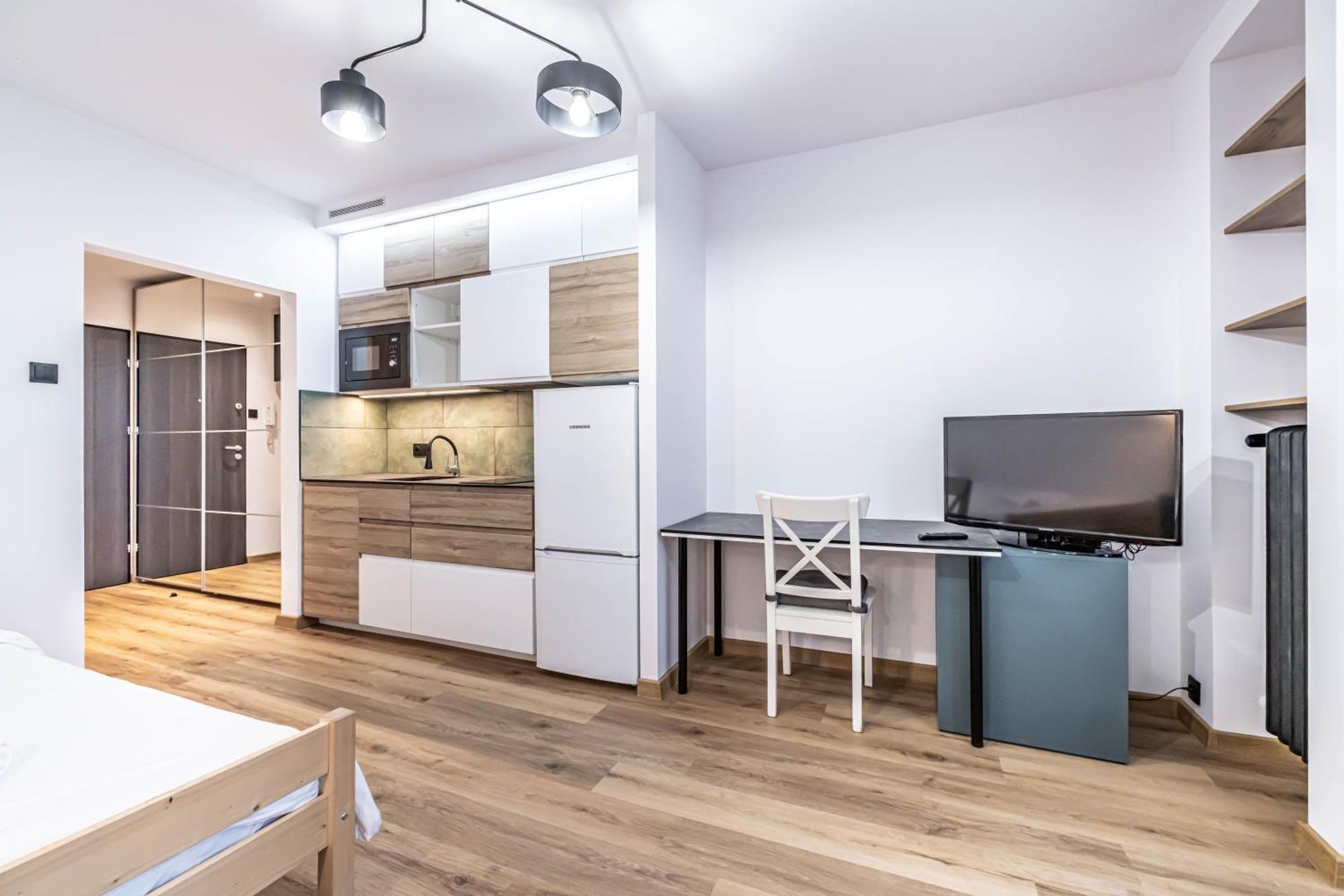 Modern Close To The Metro Apartament Warszawa