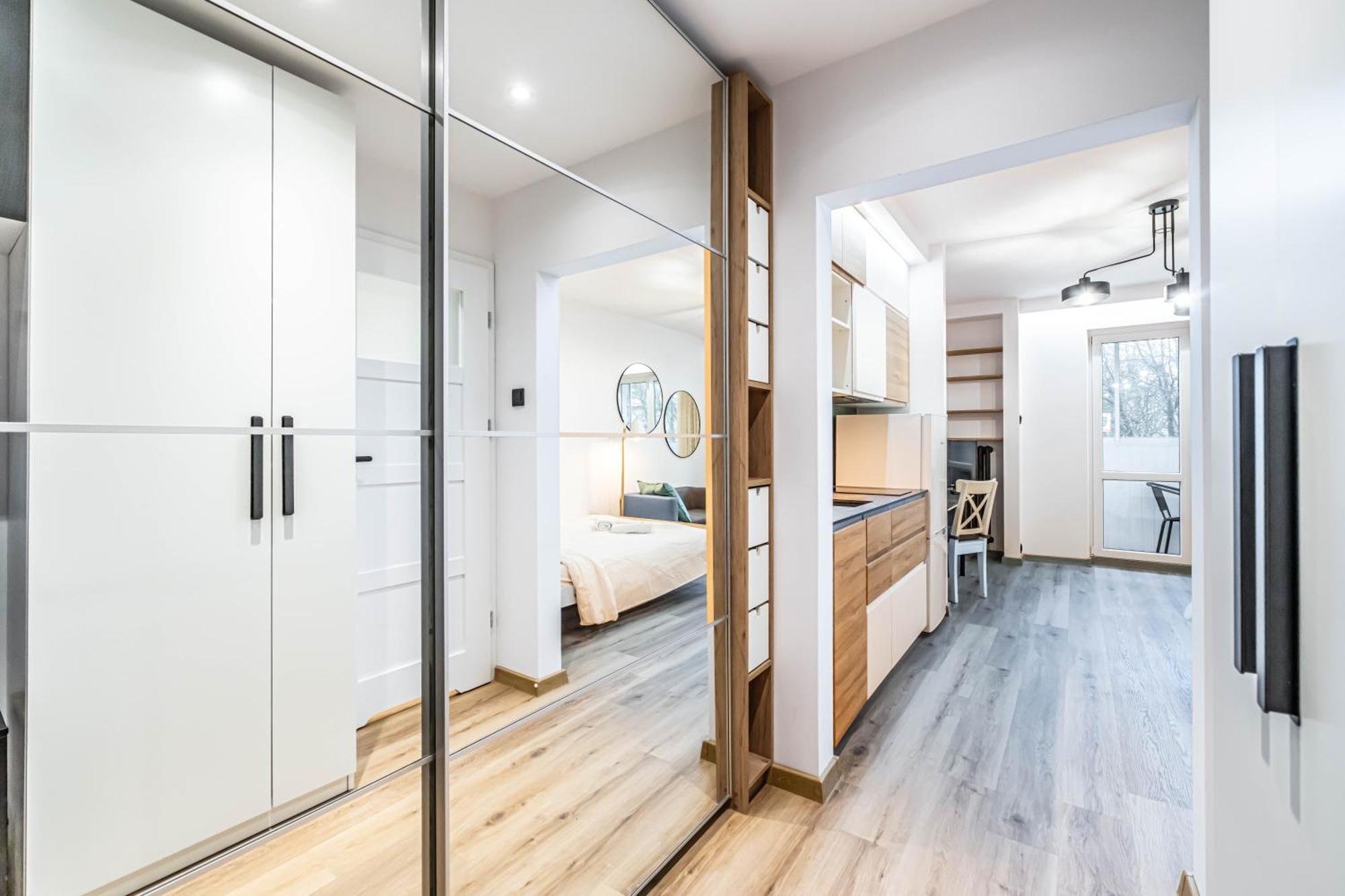Modern Close To The Metro Warszawa