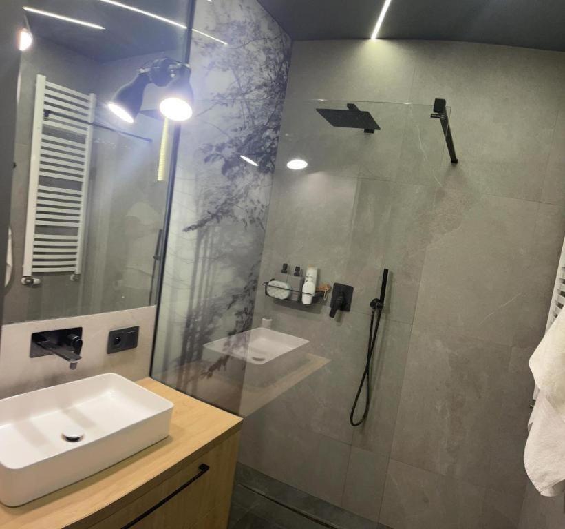 Vip Cybernetyki Apartamento