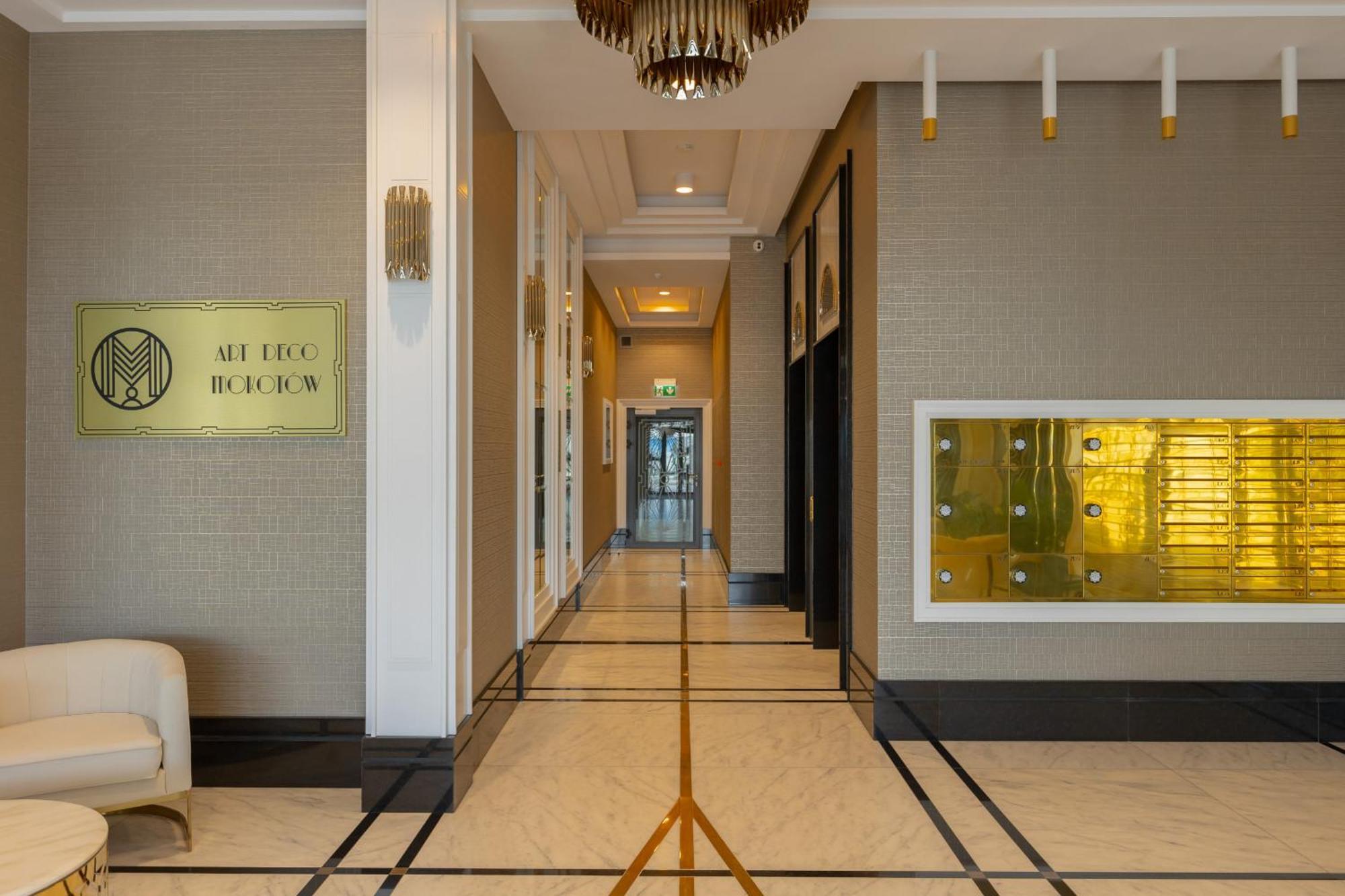 Căn hộ Art Deco Mokotow With Parking & Gym By Renters Prestige