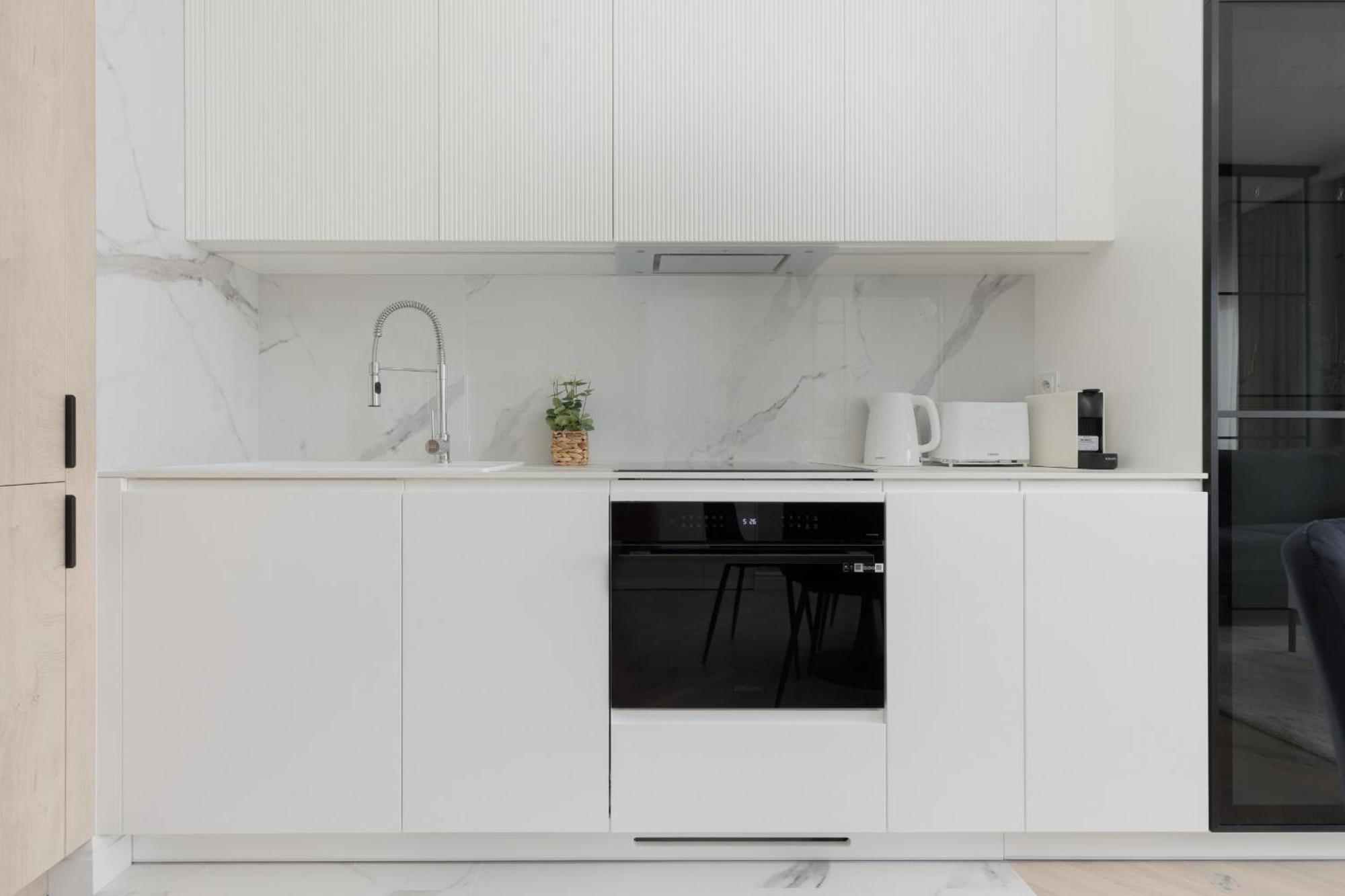 Căn hộ Art Deco Mokotow With Parking & Gym By Renters Prestige Warsaw