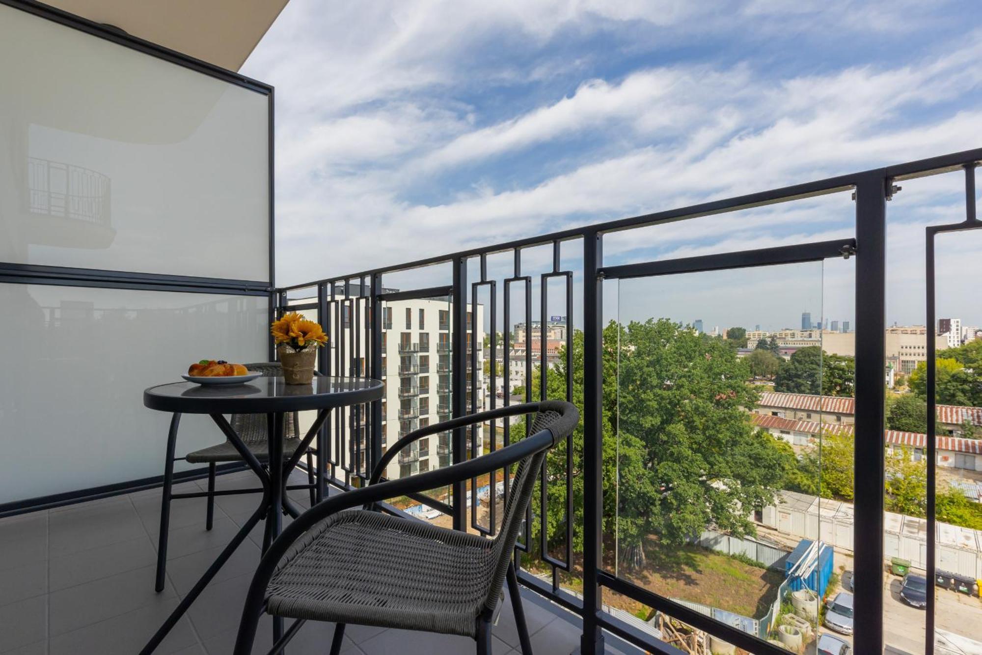 Art Deco Mokotow With Parking & Gym By Renters Prestige Căn hộ Warsaw
