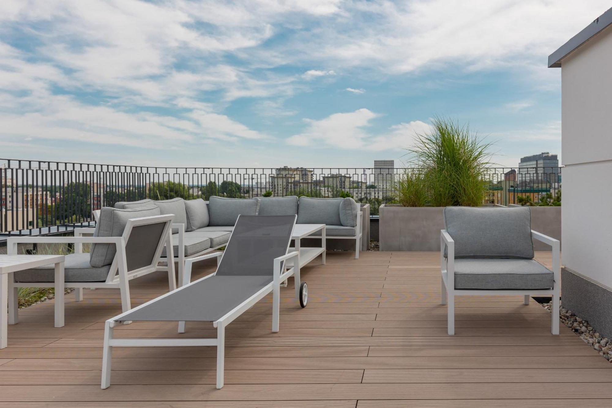 Art Deco Mokotow With Parking & Gym By Renters Prestige Warsaw