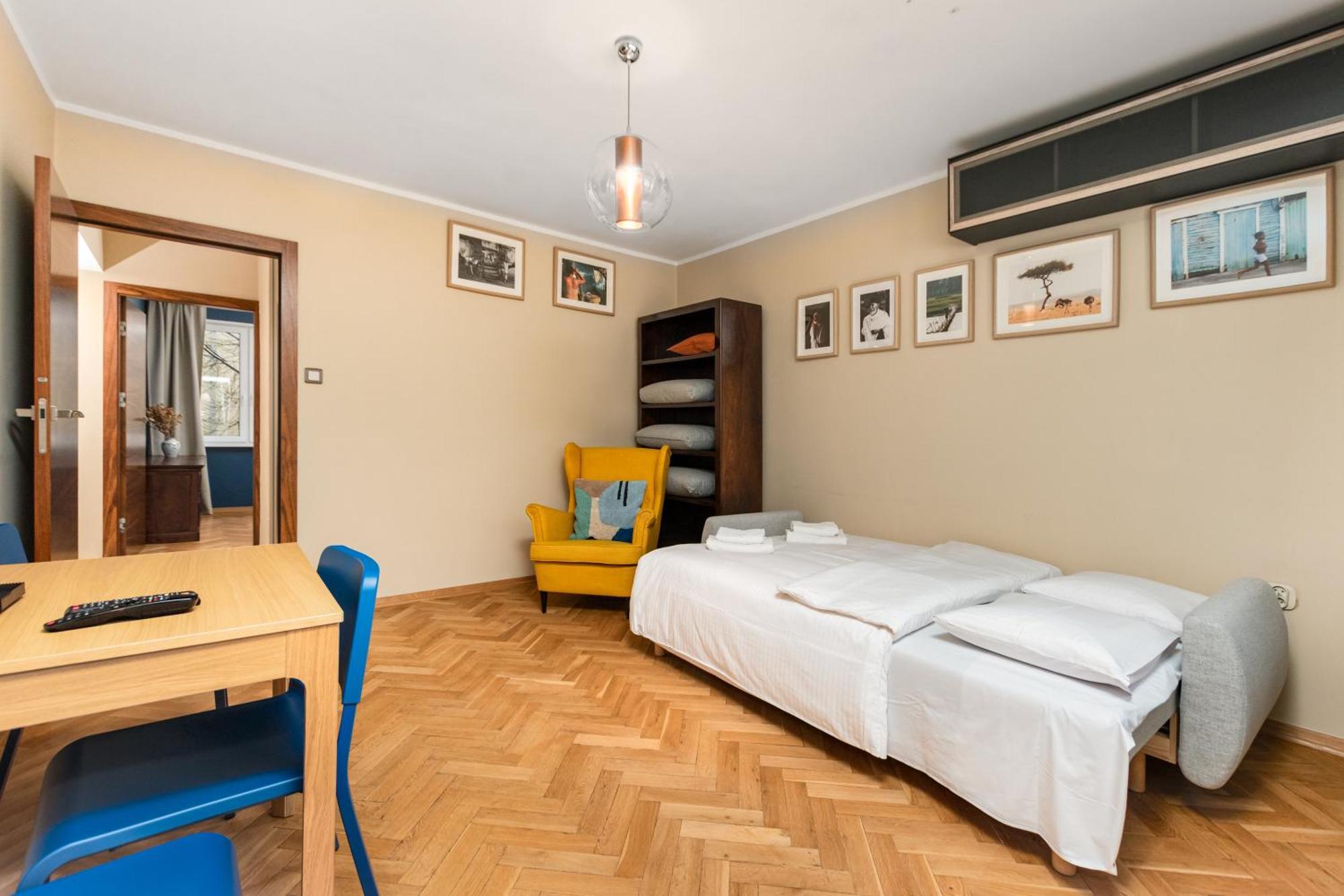 Apartment Topiel By Your Freedom *