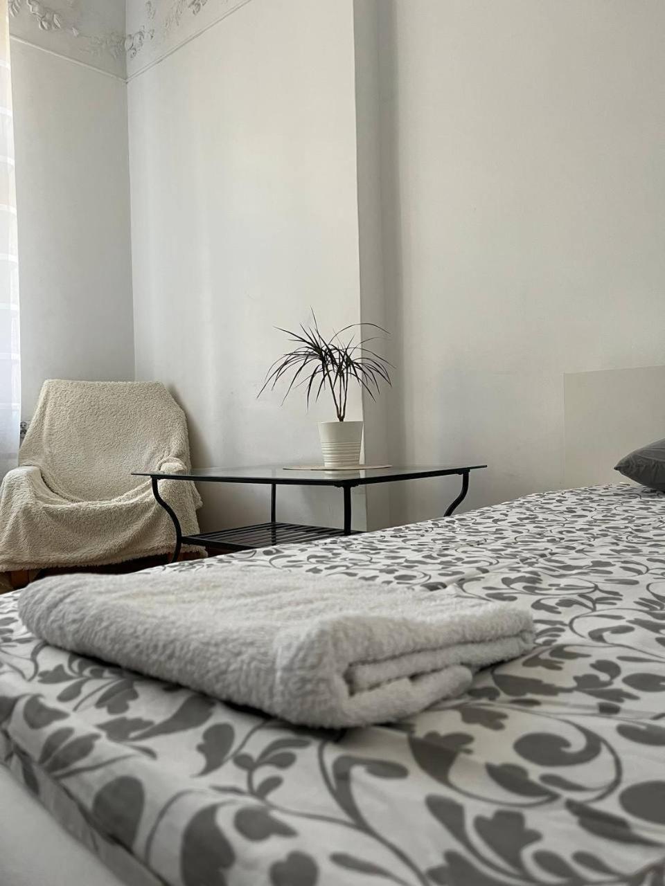 Apart Lwowska Guest house *