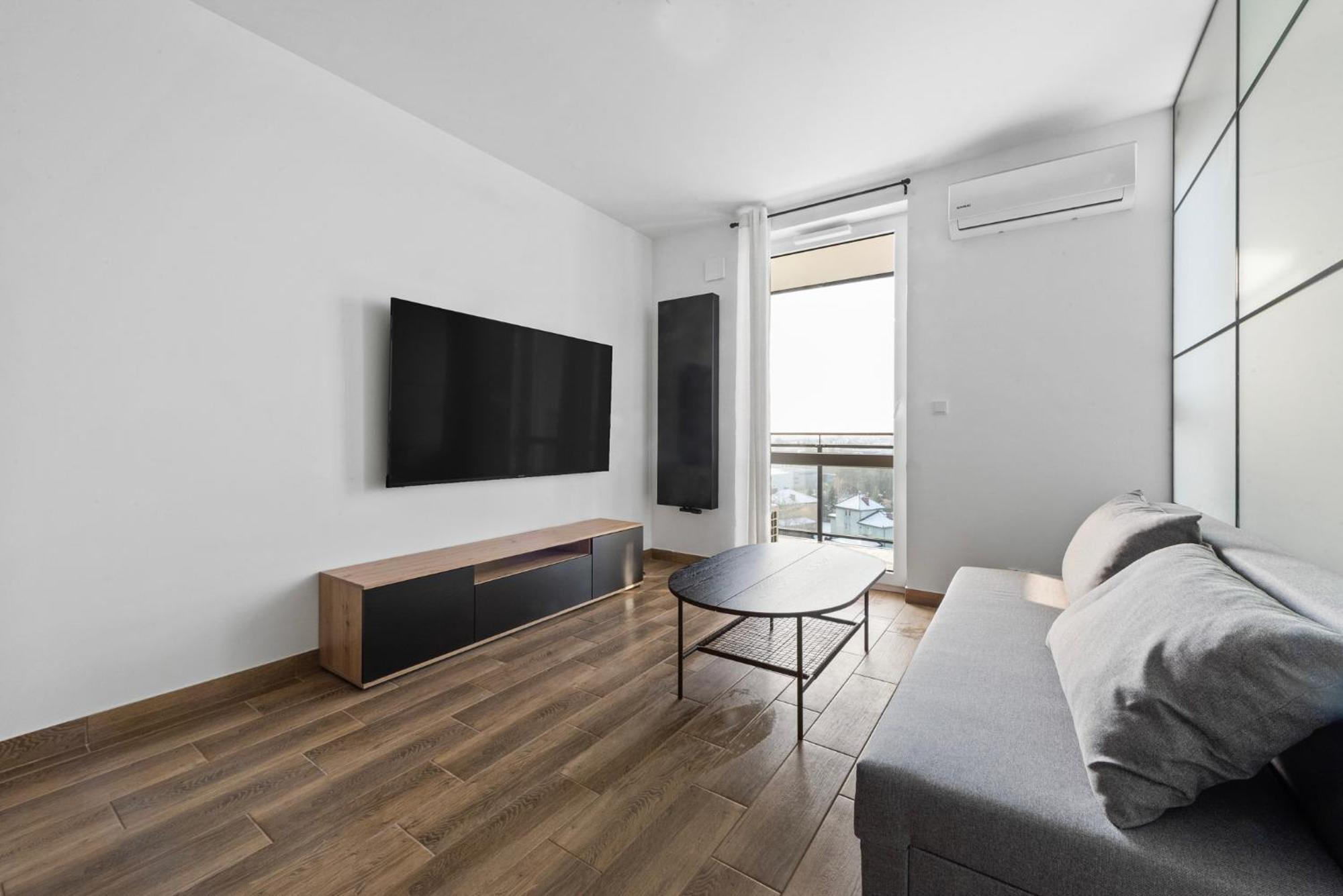 Rentplanet - Wiktoryn Warsaw