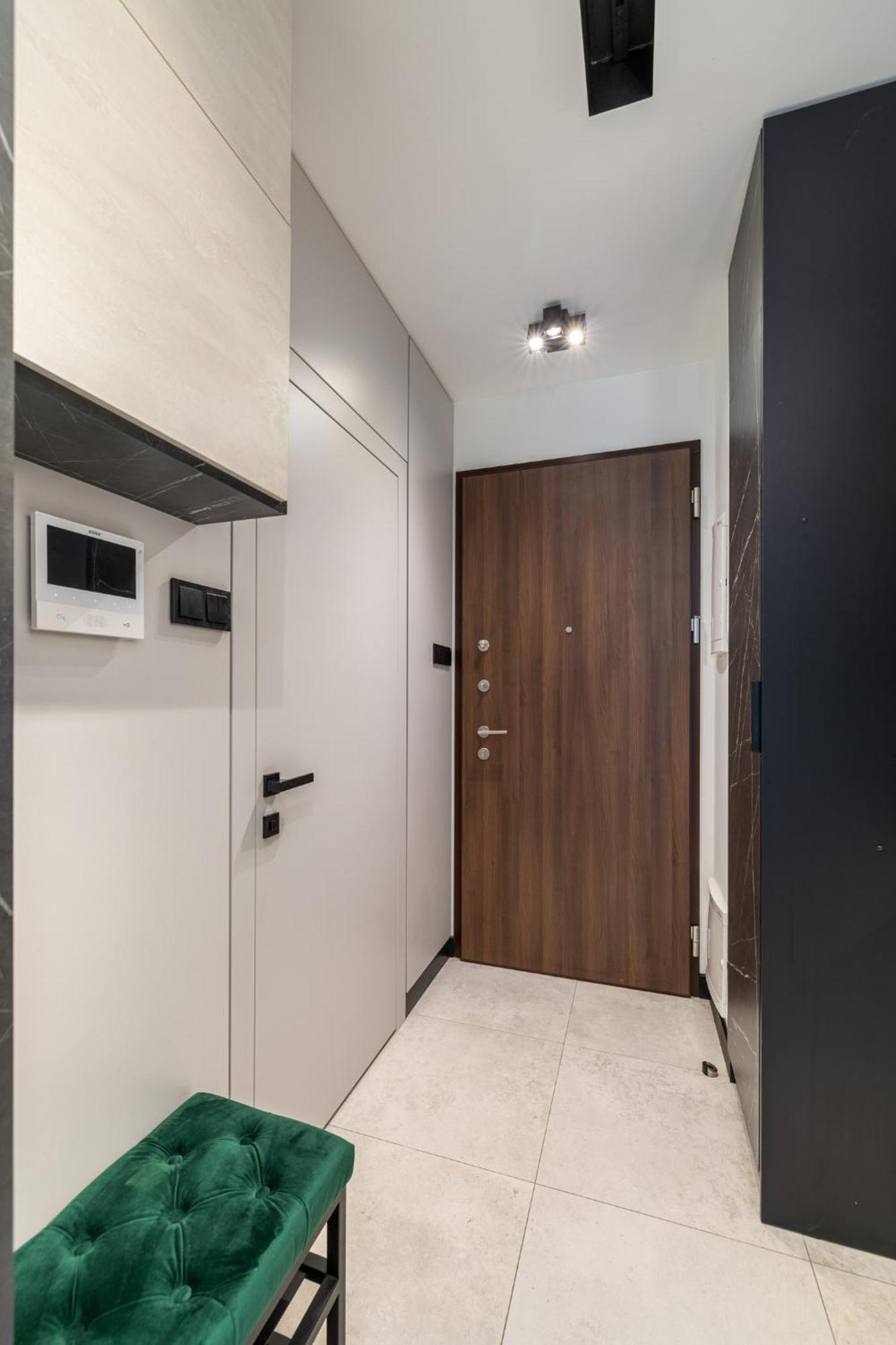 Cozy Modern Corner By Ecru Wwa59 Apartment