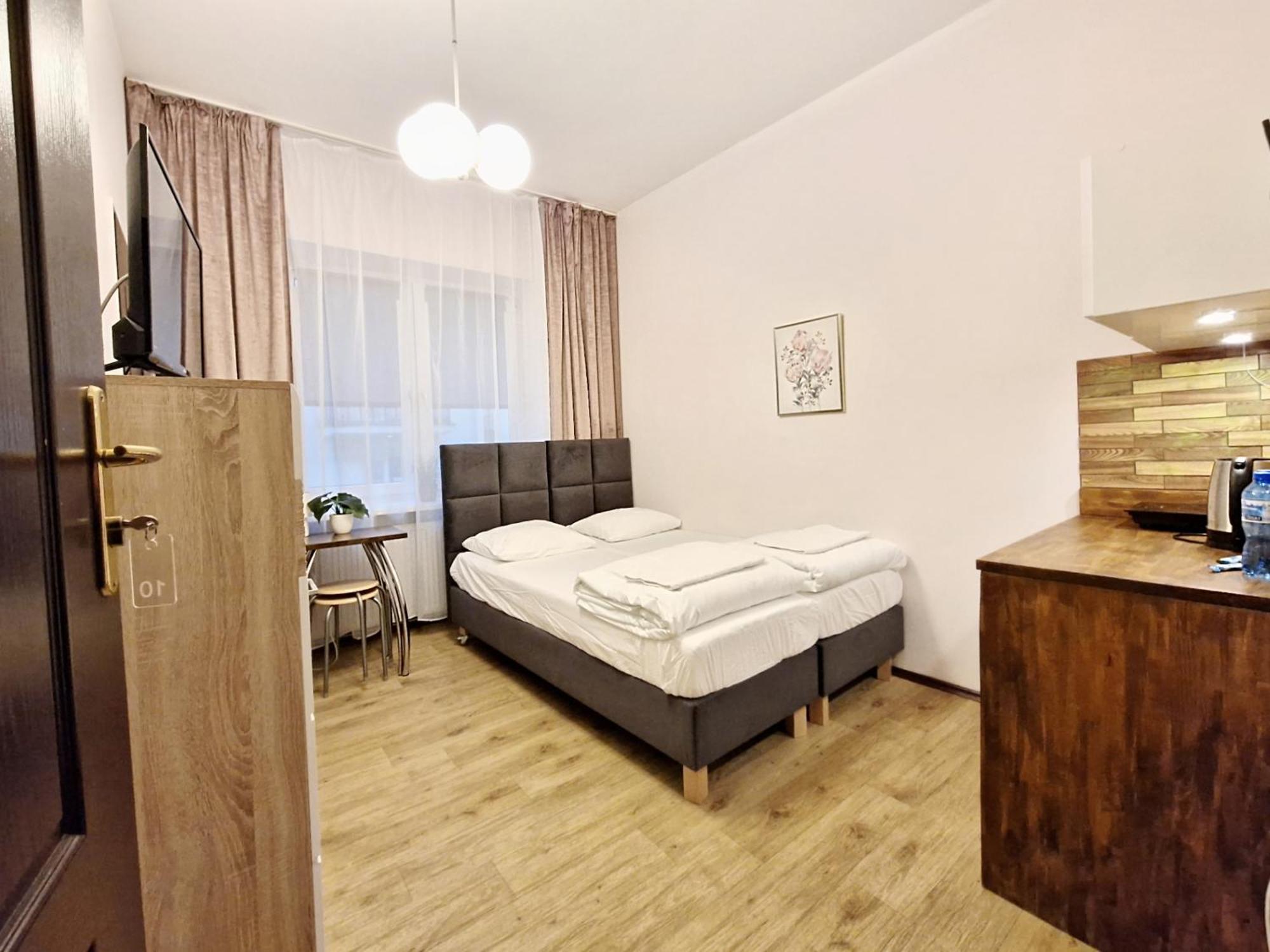 Helvetia - Private In Center And Old Town * Warszawa