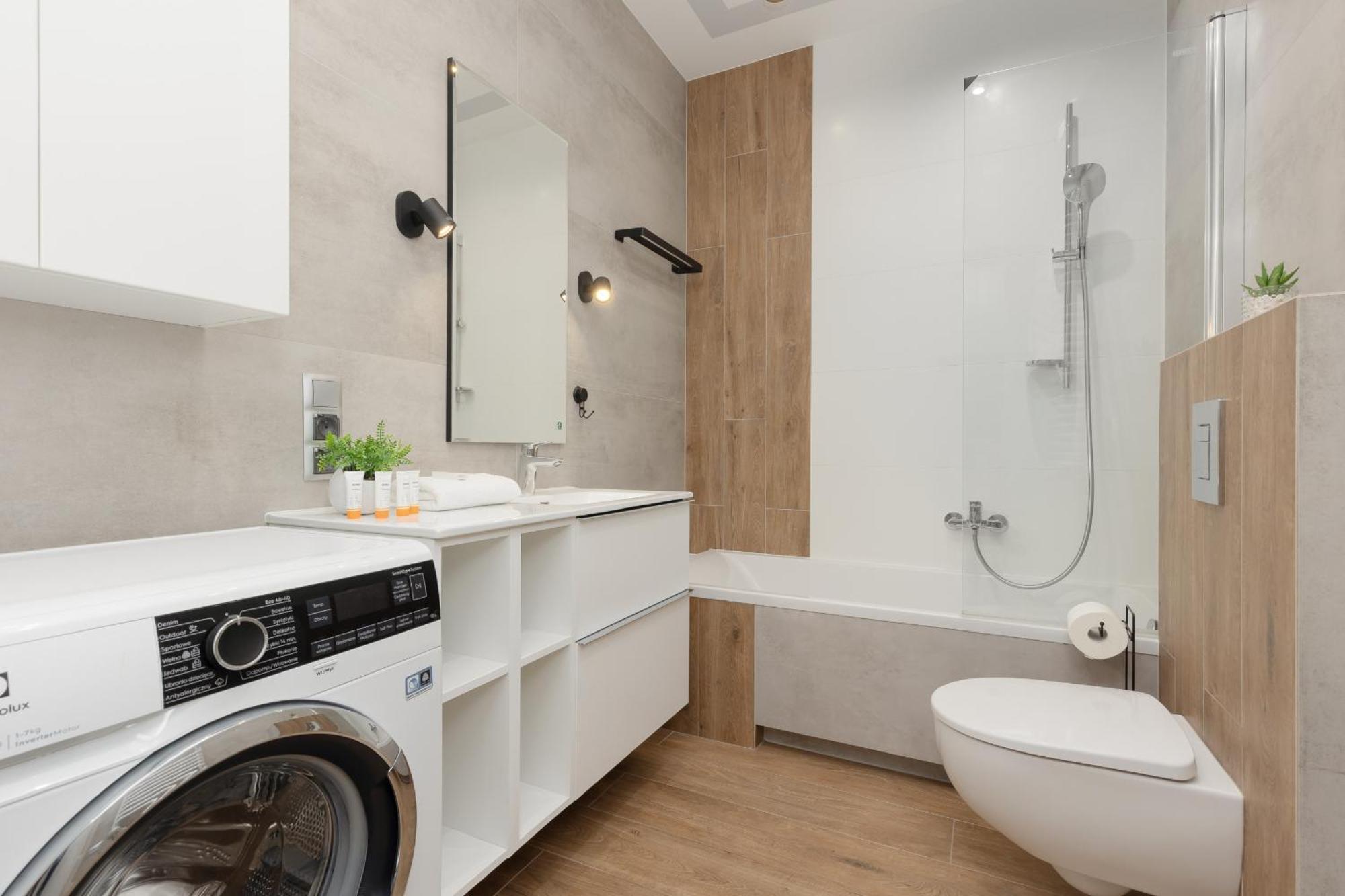 Ideal For Remote Work With Furnished Balcony And Parking By Renters Apartament
